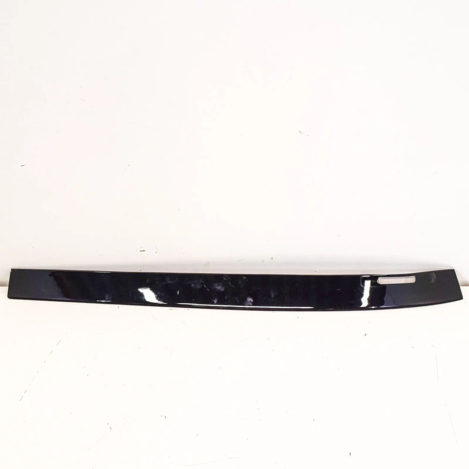 Mercedes-Benz GL / GLS (X166) Left Side Roof Strip Trim Left Side Roof Strip Trim — MERCEDES BENZ GLS (...