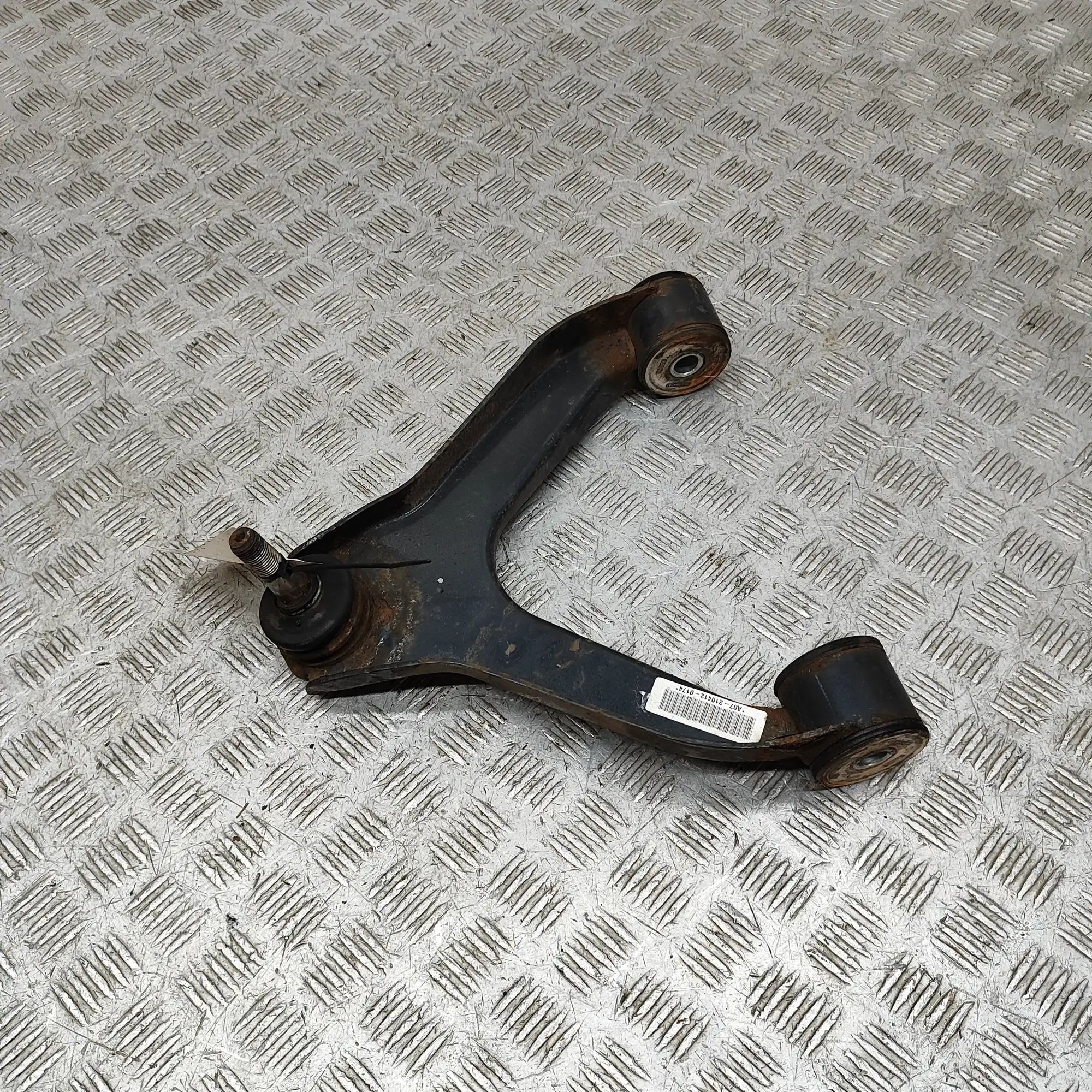 Iveco Daily Front Right Lower Control Arm Front Right Lower Control Arm — IVECO DAILY (VI...