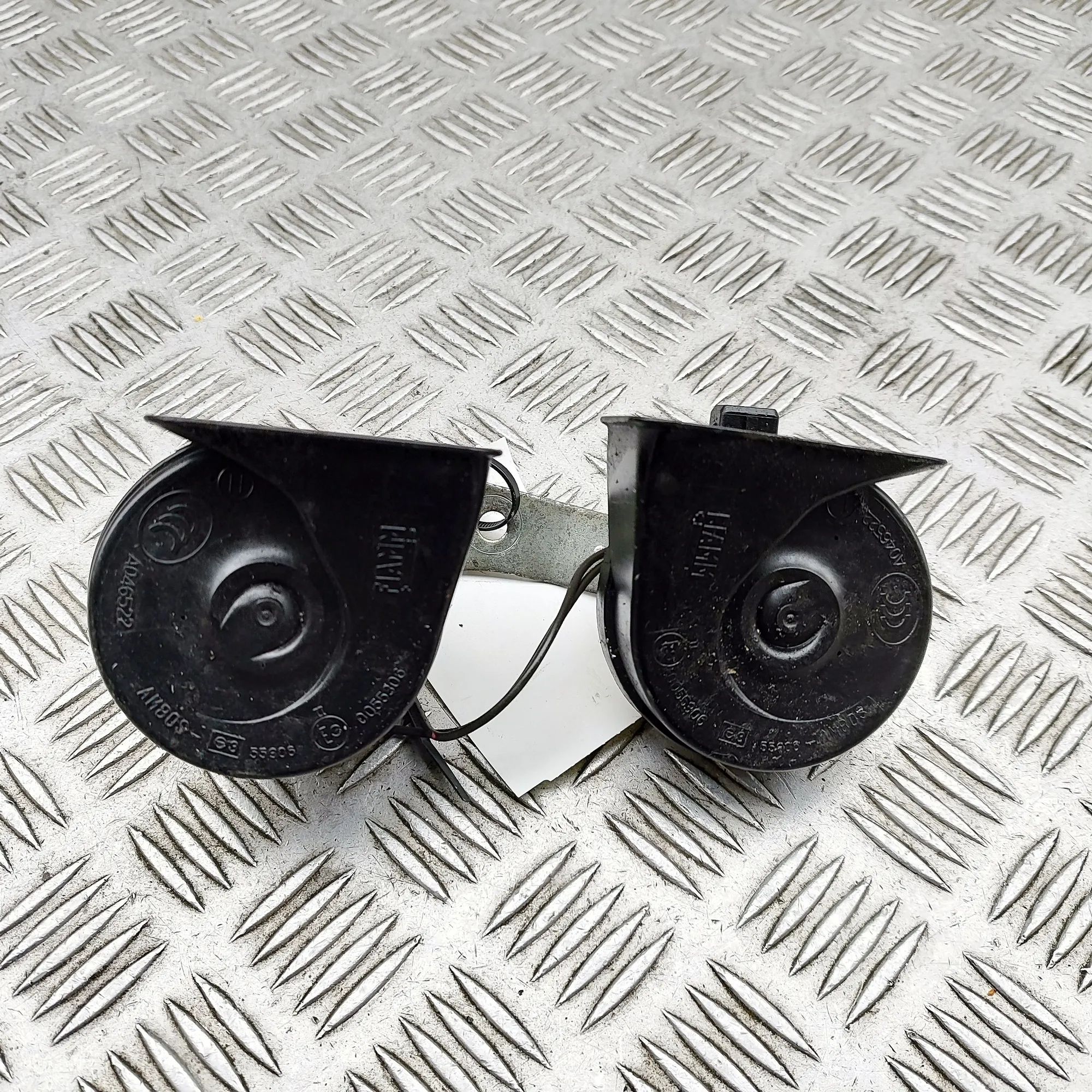 Ferrari California Horn signal Horn signal — FERRARI CALIFORNIA (2008-...) — 2...