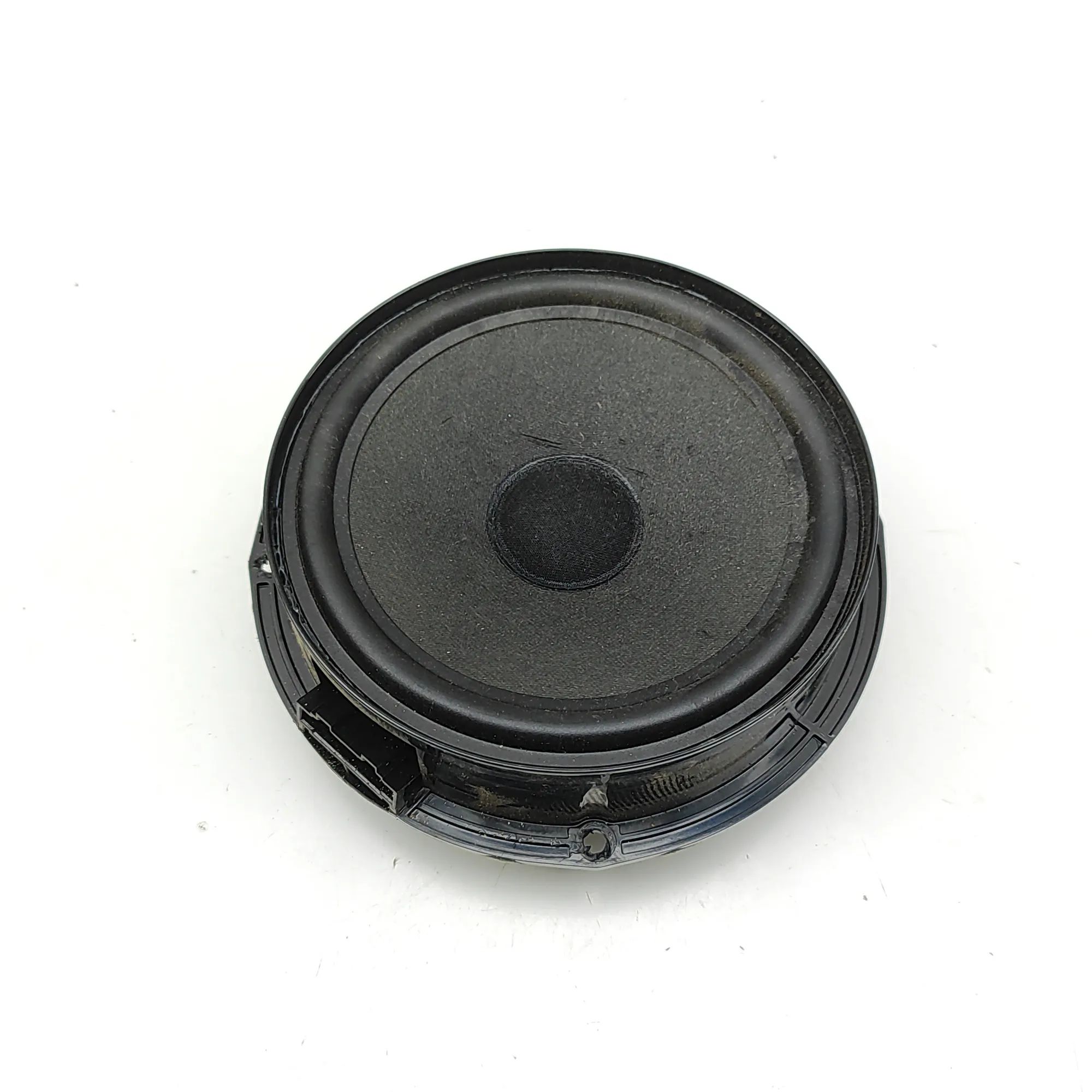 Volkswagen Transporter (T6, Caravelle, Multivan) Front Right Door Speaker Front Right Door Speaker — VW TRANSPORTER (VI T...