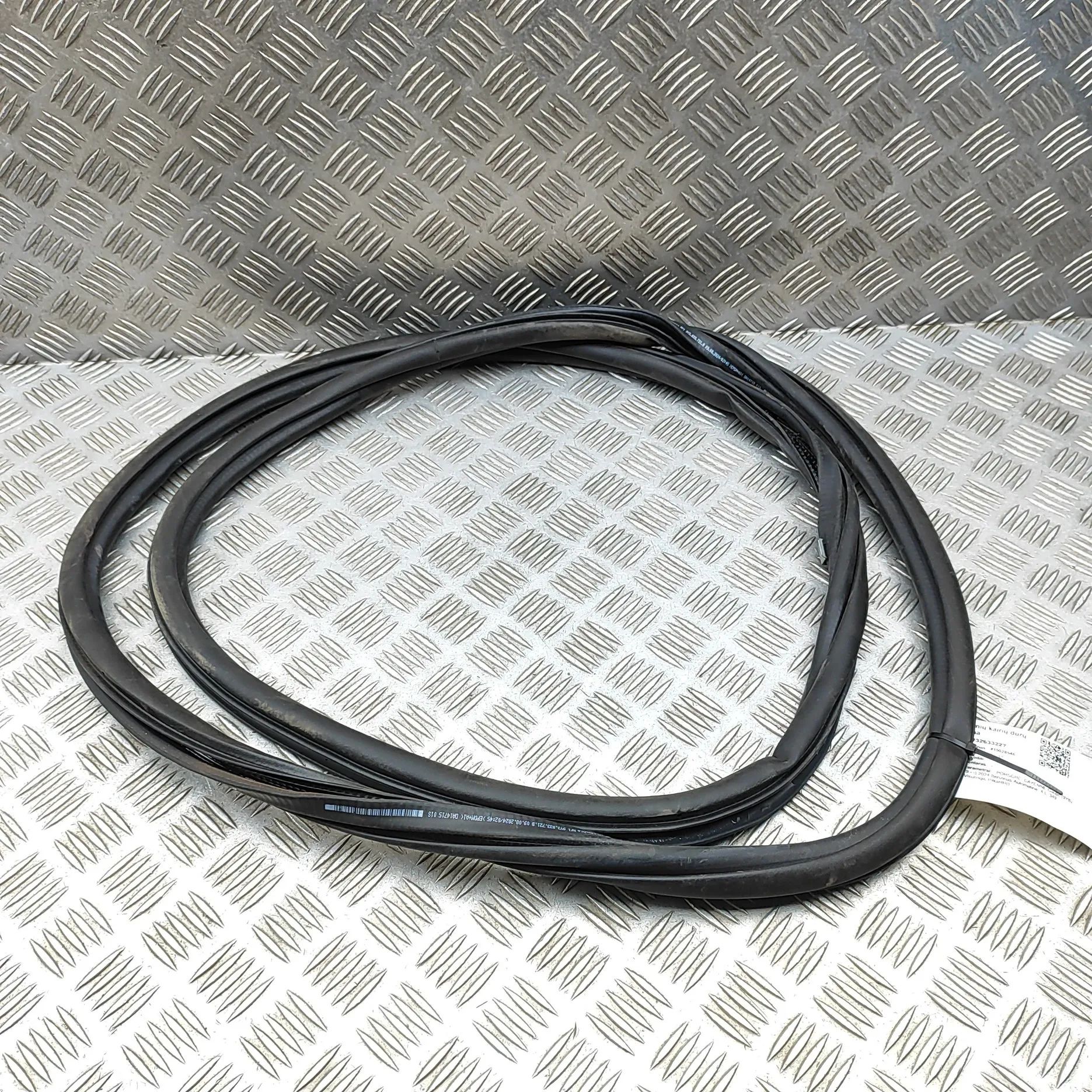 Porsche Cayenne Door rubber seal — rear left Door rubber seal — rear left — PORSCHE CAYENNE ...