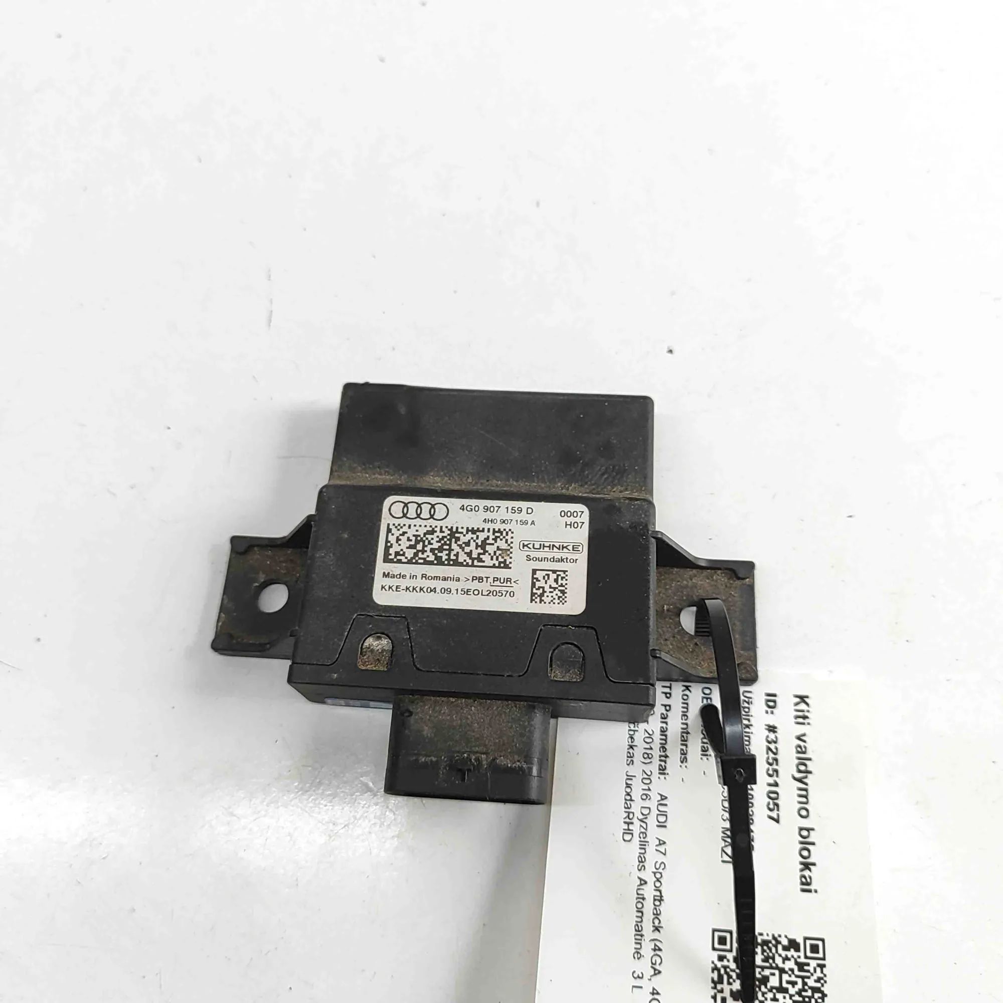 Audi A7 (4G) Engine Sound Control Unit Engine Sound Control Unit — AUDI A7 (Sportback ...