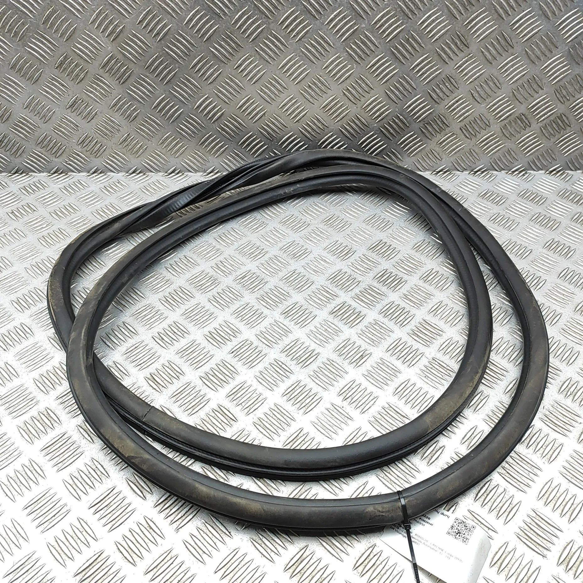 Porsche Cayenne Door rubber seal — rear right Door rubber seal — rear right — PORSCHE CAYENNE...