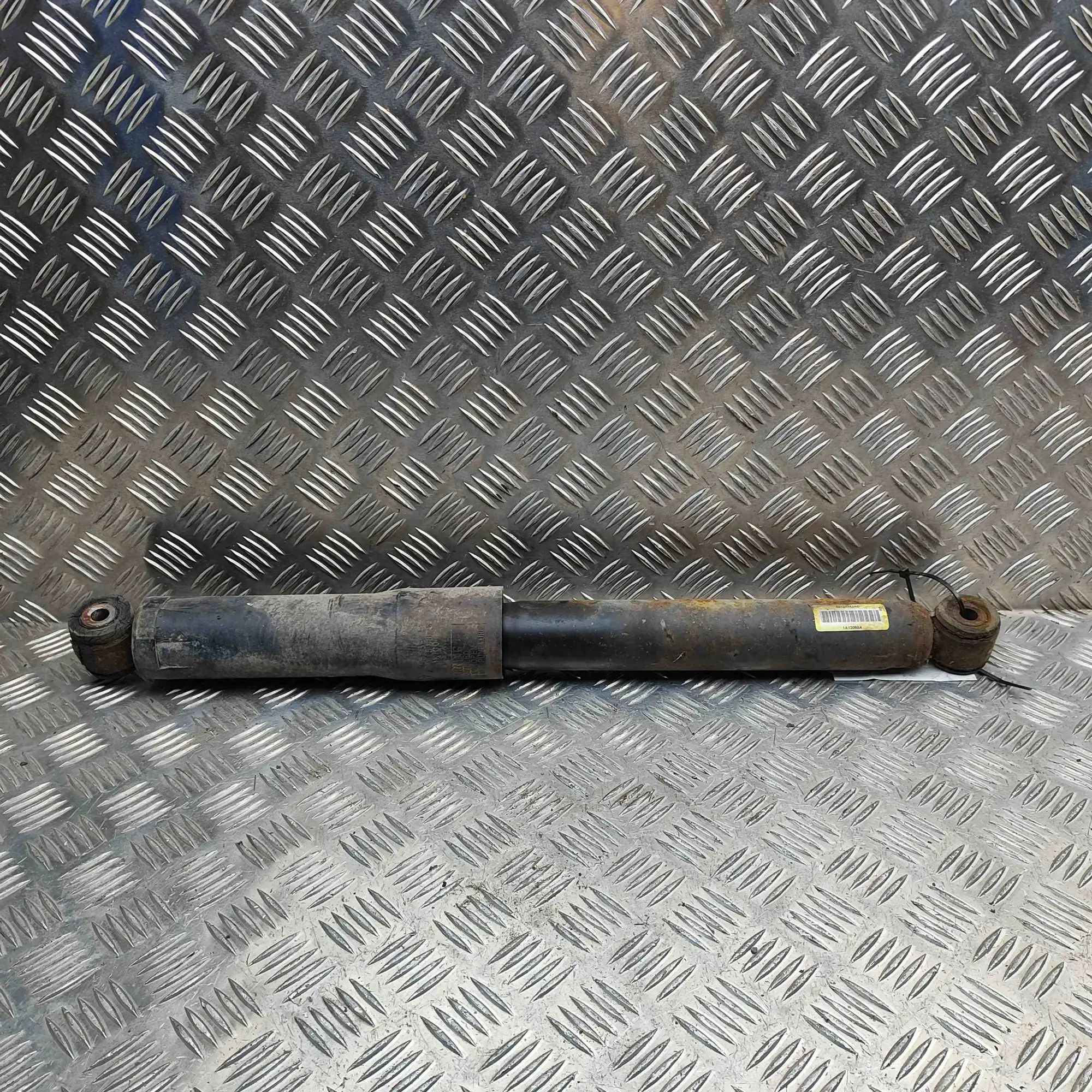 Jeep Commander Shock absorber — rear right Shock absorber — rear right — JEEP COMMANDER (X...