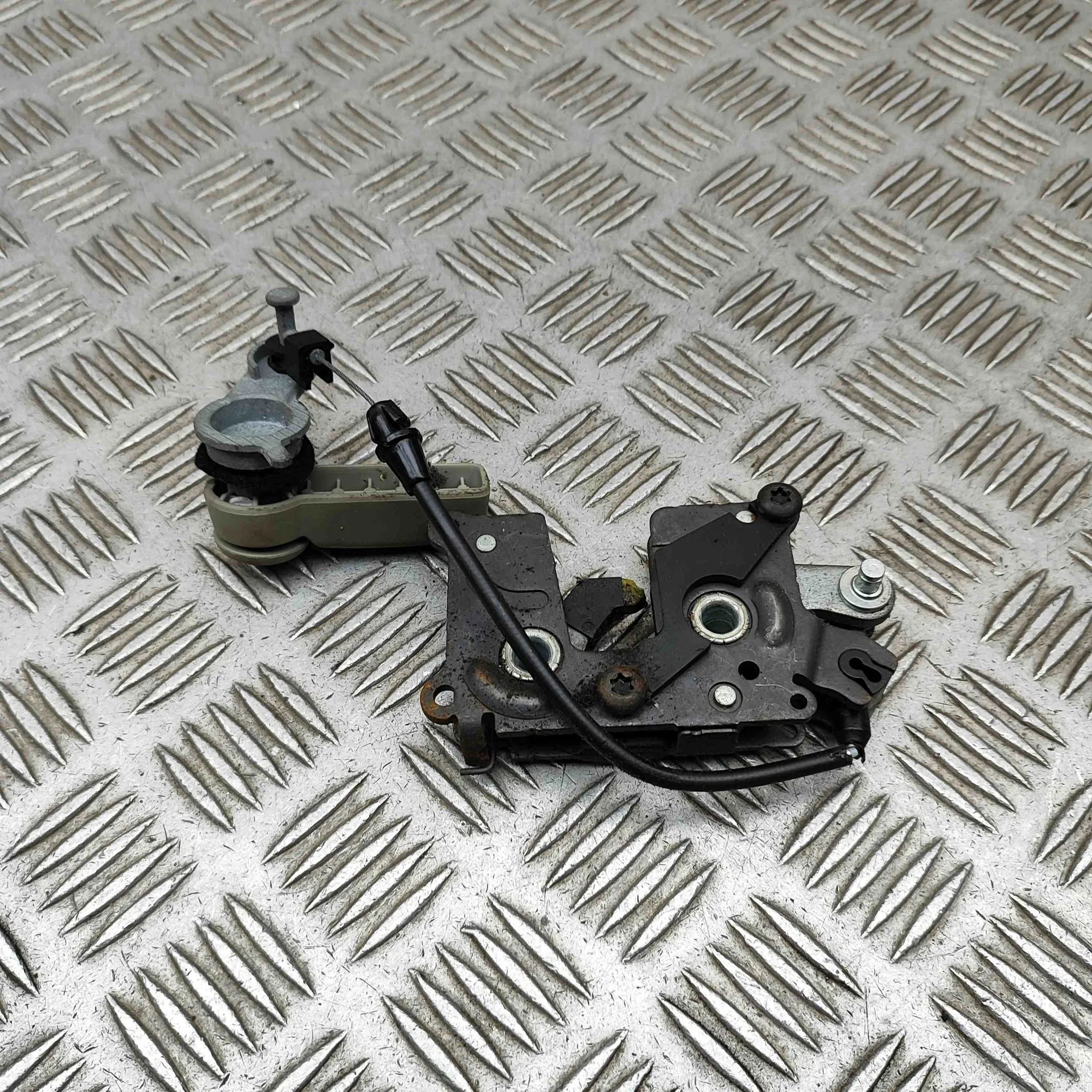 Jeep Commander Other Seat Parts Other Seat Parts — JEEP COMMANDER (XK, XH) (200...