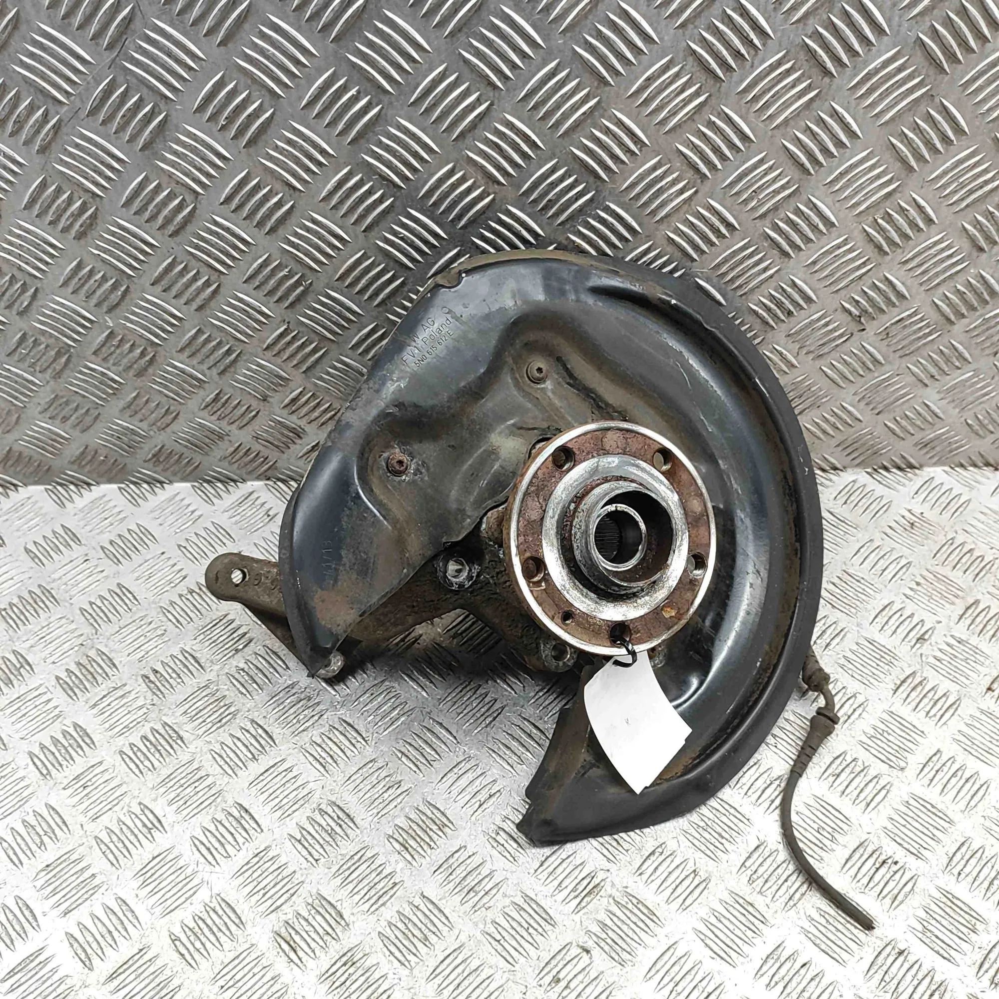 Audi Q3 (8U) Rear Right Wheel Hub Rear Right Wheel Hub — AUDI Q3 (8U) (2011-2018)...