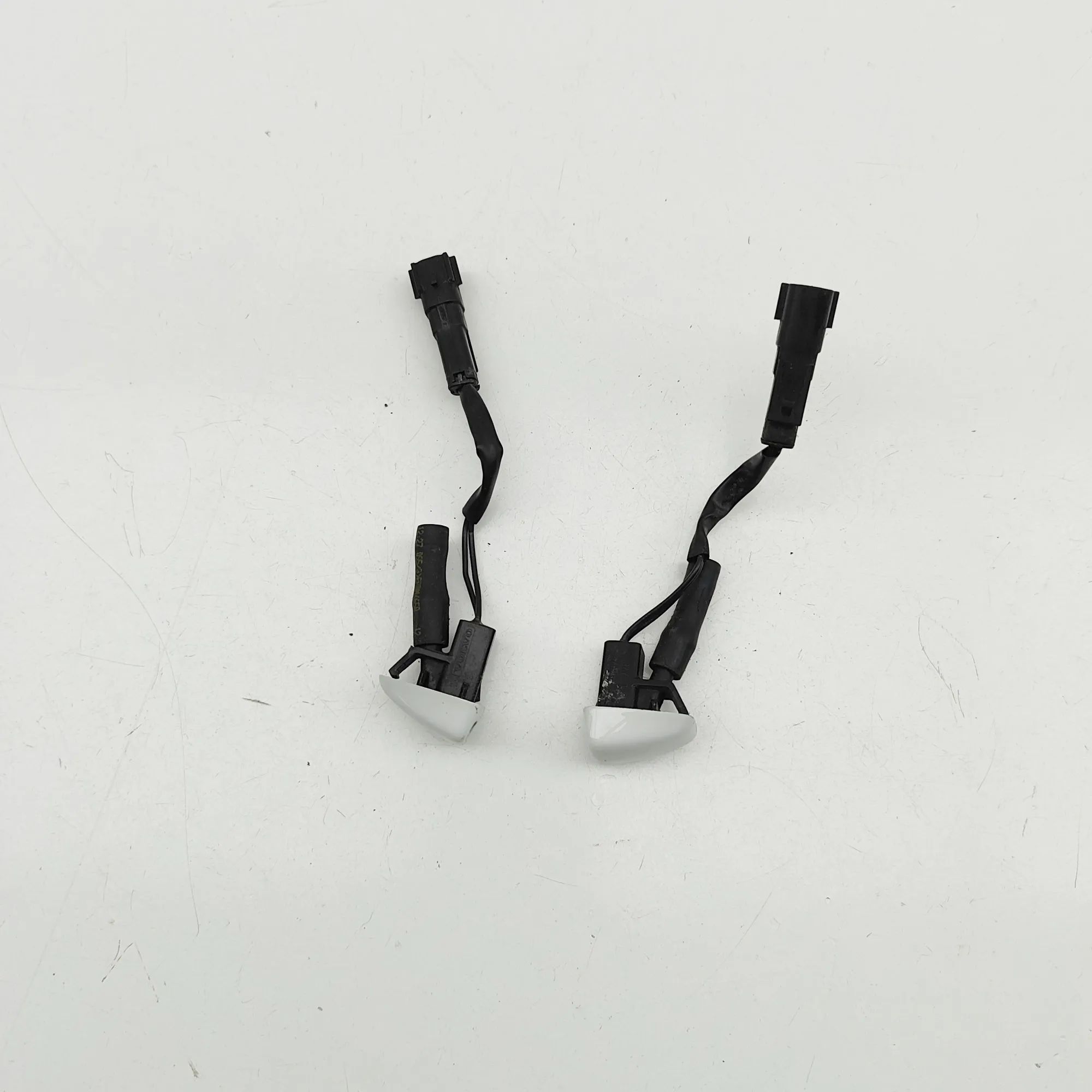 Volvo V70 Windscreen washer nozzle Windscreen washer nozzle — VOLVO V70 (III BW) (...