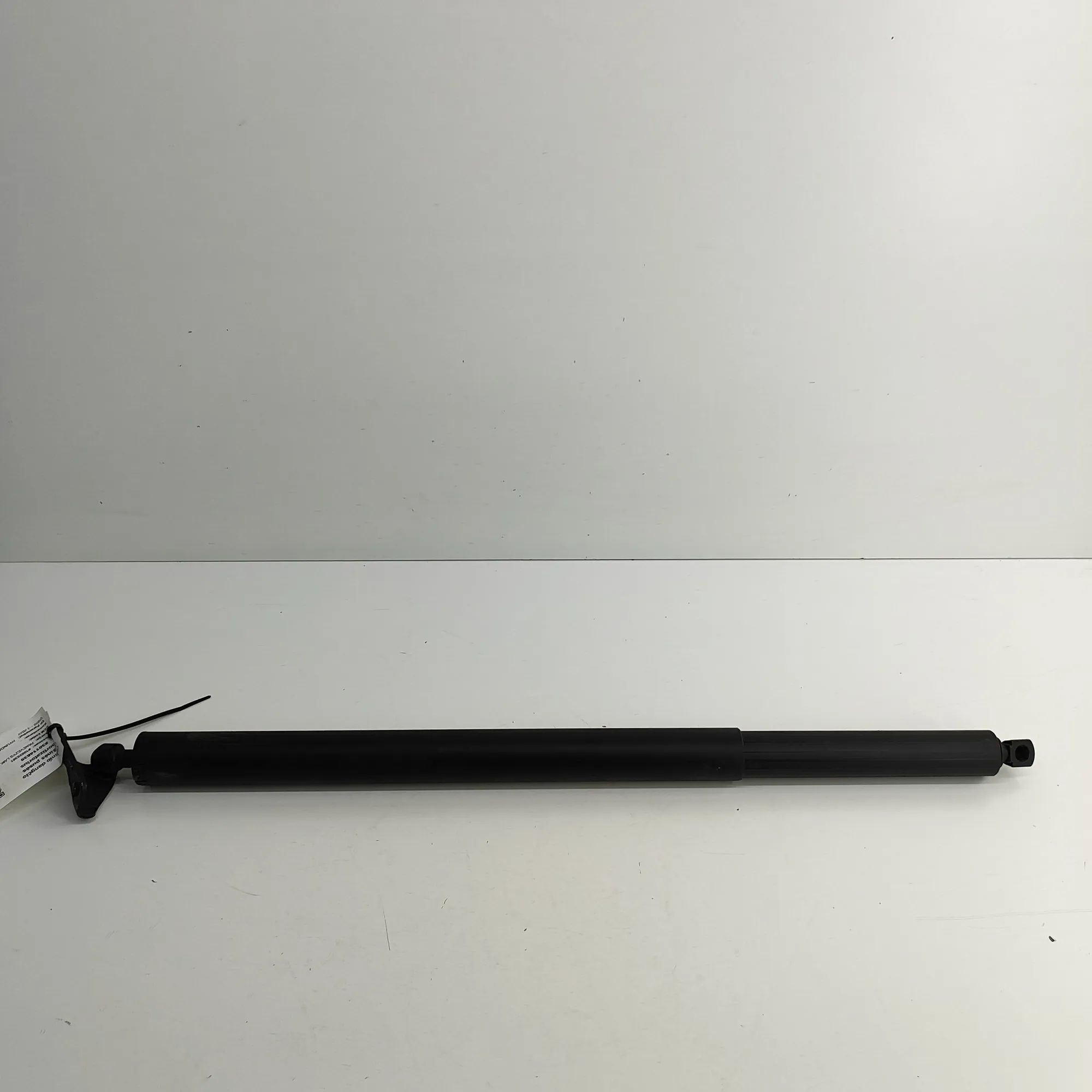 Hyundai Tucson Right Side Tailgate Gas Strut Right Side Tailgate Gas Strut — HYUNDAI TUCSON ...