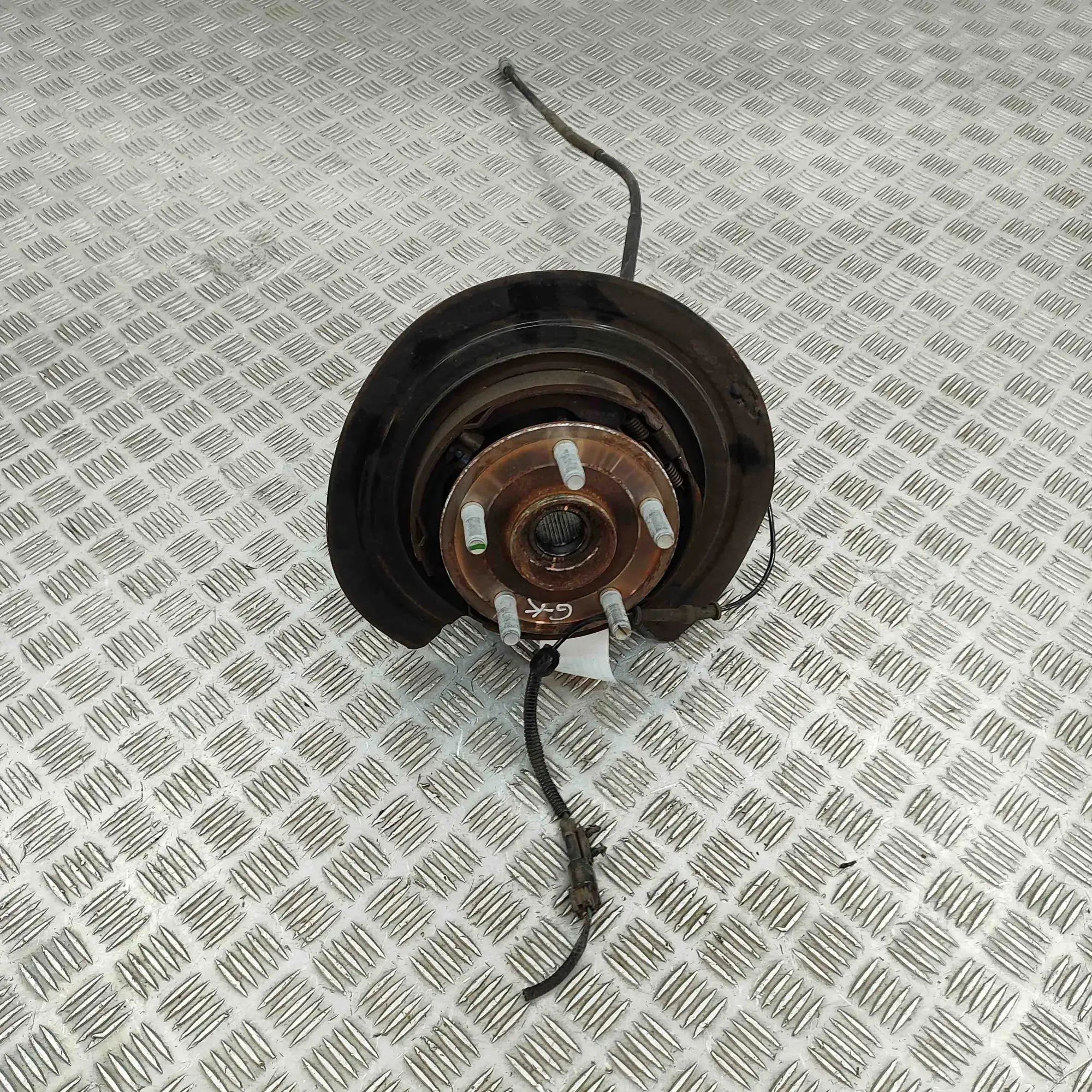 Jeep Grand Cherokee (WK) Rear Left Wheel Hub Spindle Rear Left Wheel Hub Spindle — JEEP GRAND CHEROK...