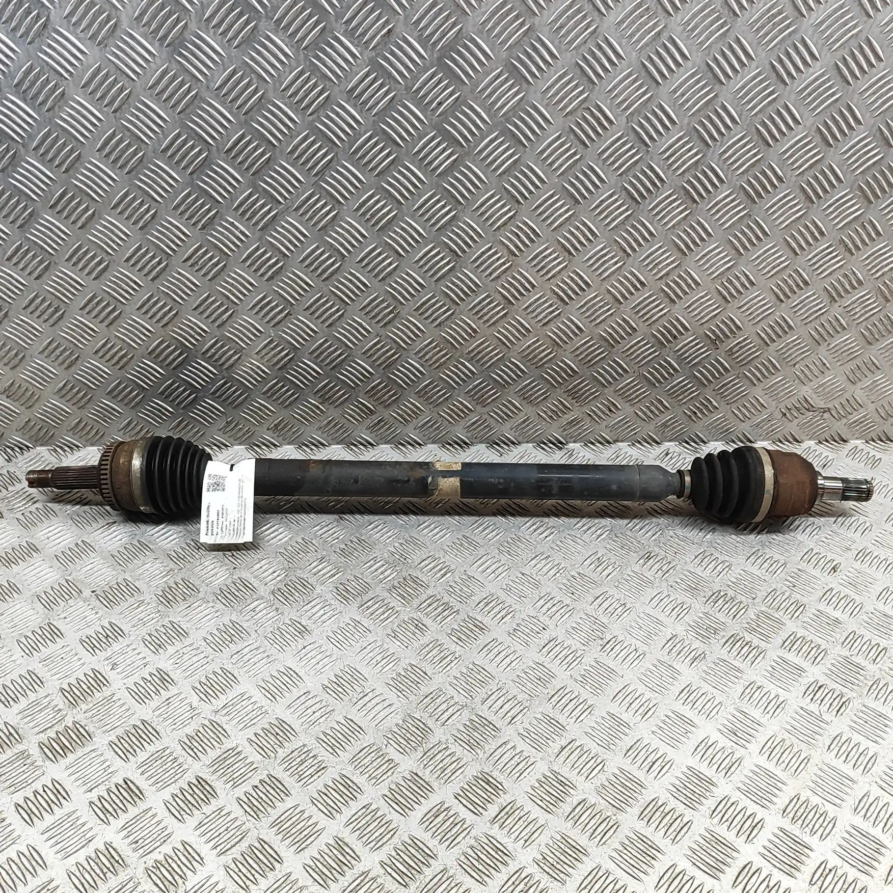 Kia ceed (JD) Front Right Driveshaft Front Right Driveshaft — KIA CEE\'D (JD) (2012-...