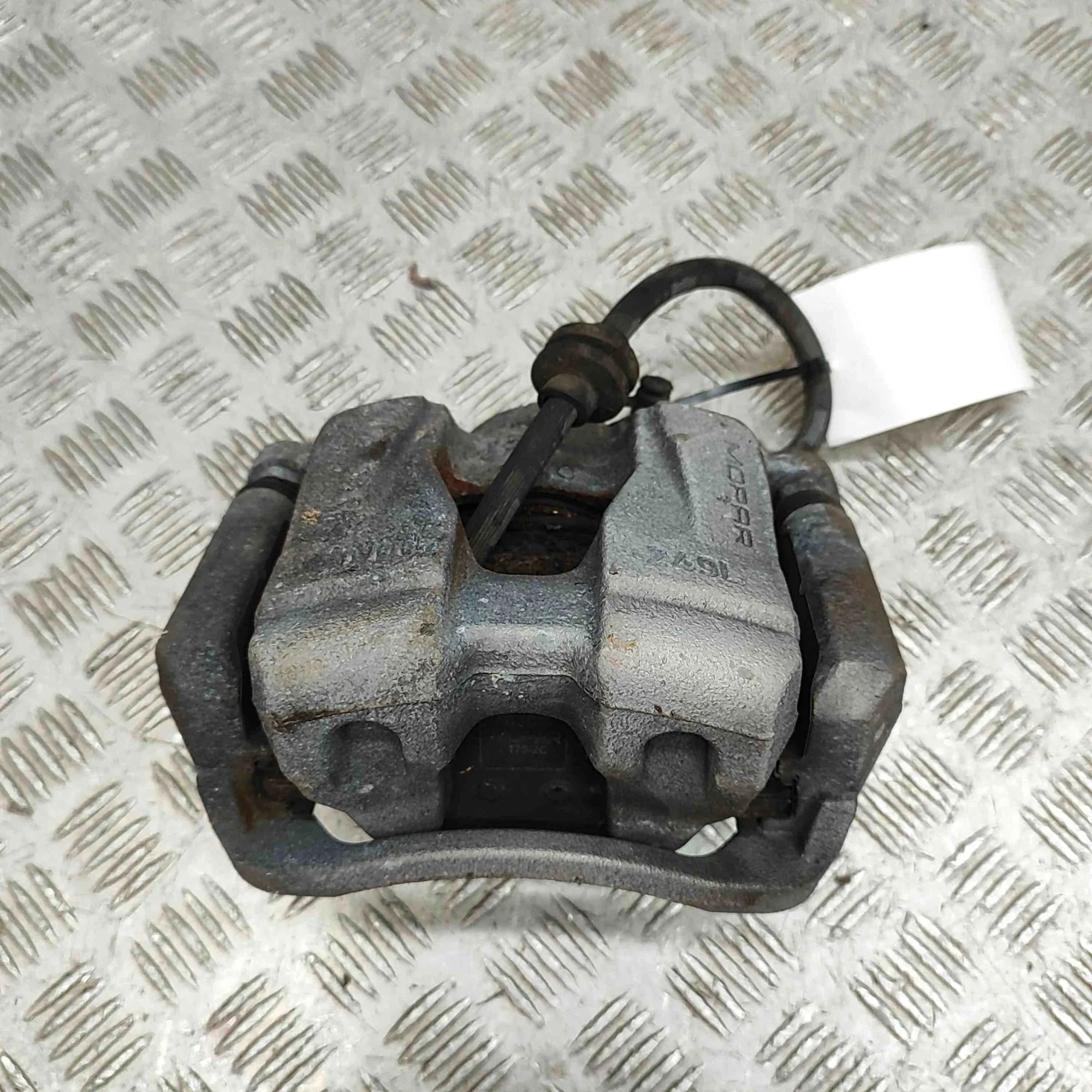 Jeep Renegade Brake caliper — front left Brake caliper — front left — JEEP RENEGADE (Off...