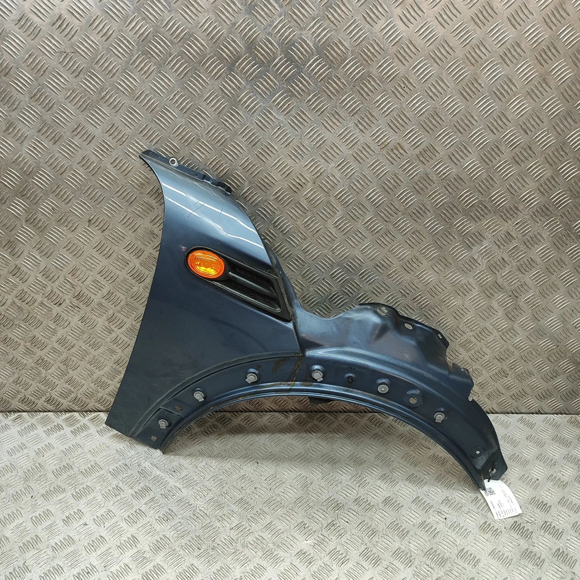 Mini One, Cooper, Clubman (R55 - R59) Front Right Fender Front Right Fender — MINI CLUBMAN (R55) (2006-2...