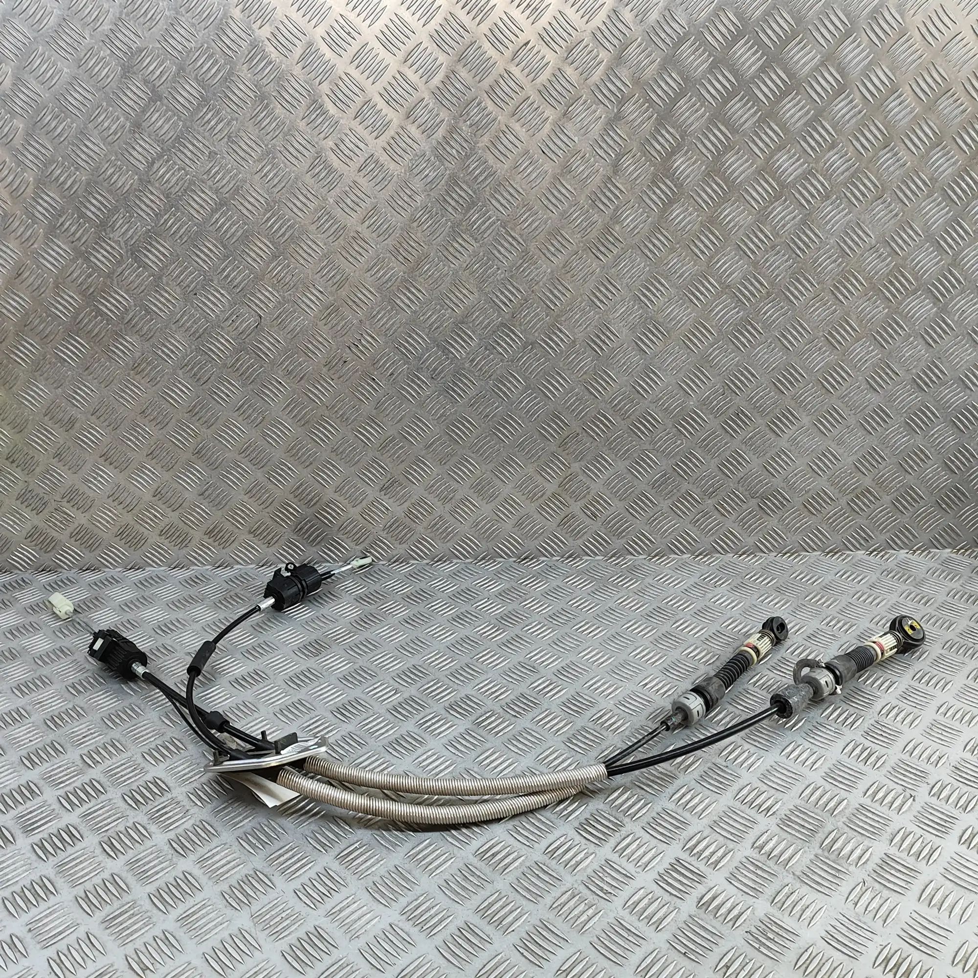 Kia Ceed (CD) Gear selector cables Gear selector cables — KIA CEE\'D (Hatchback CD...