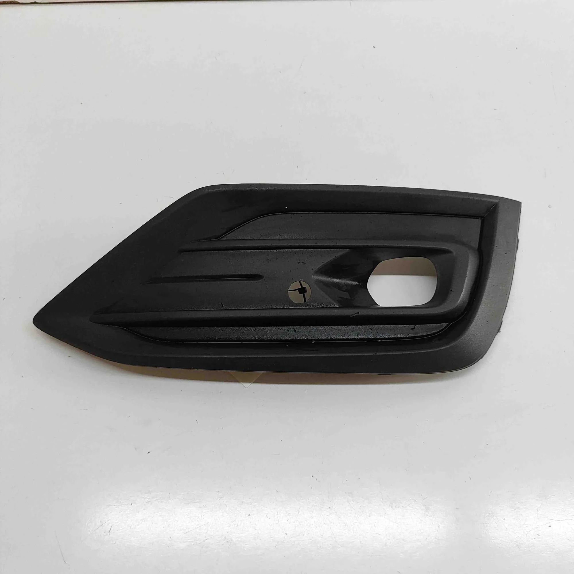 Volvo V60 Fog light trim Fog light trim — VOLVO V60 (II 225, 227) (2018-...