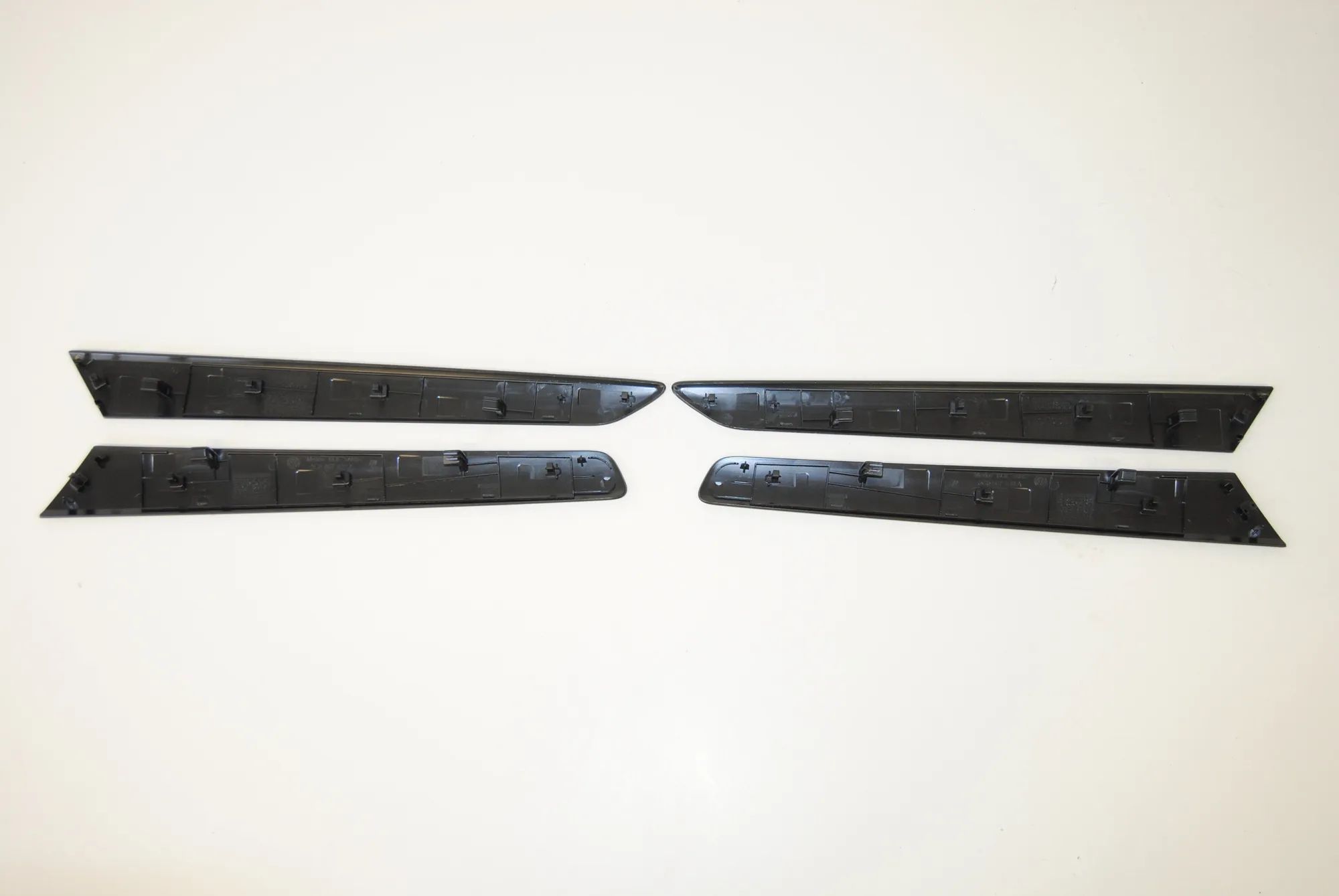 Volkswagen Jetta Interior Trim Strips Kit Interior Trim Strips Kit — VW JETTA (MK6 162, 1...