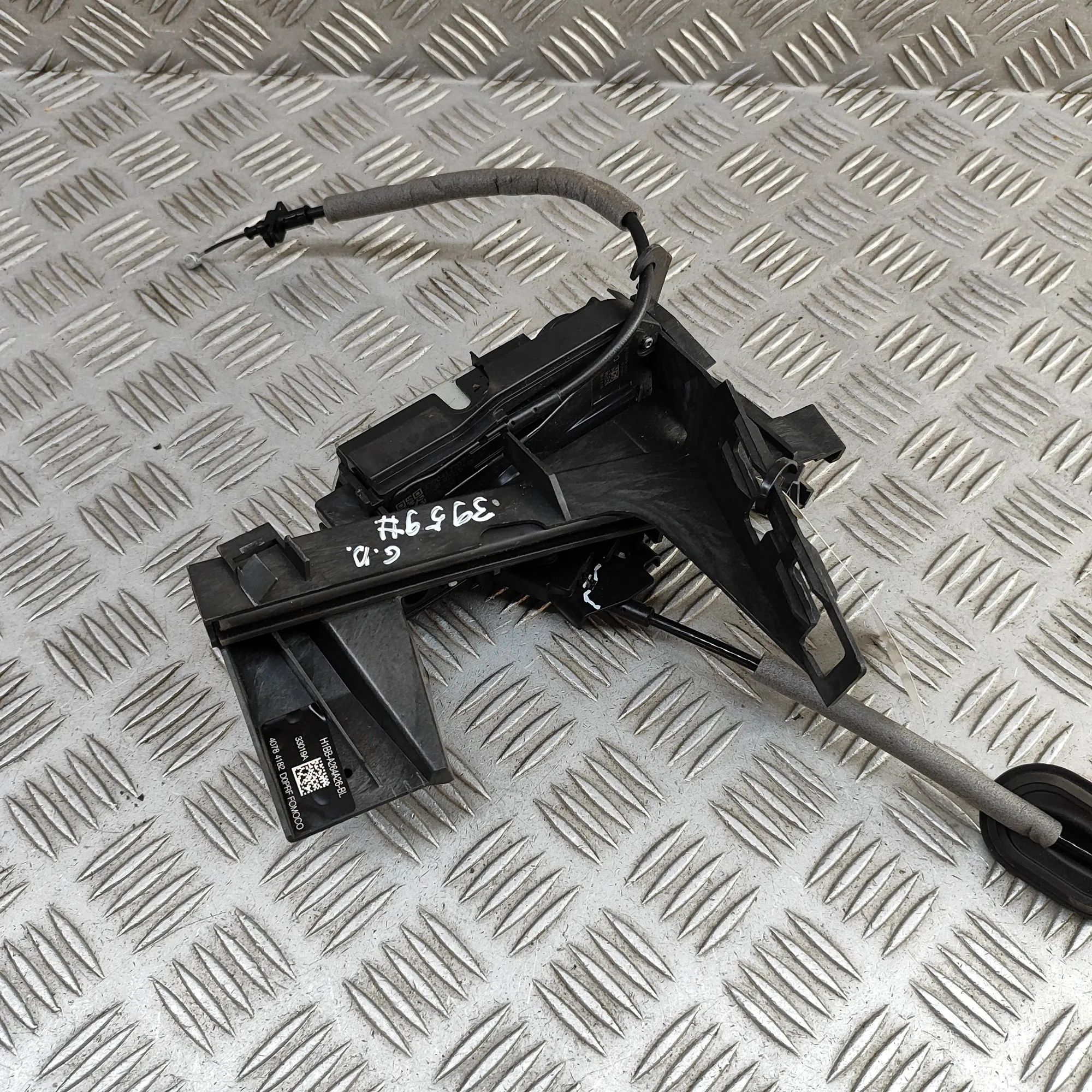 Ford Fiesta Door lock — rear right Door lock — rear right — FORD FIESTA (VII) (201...
