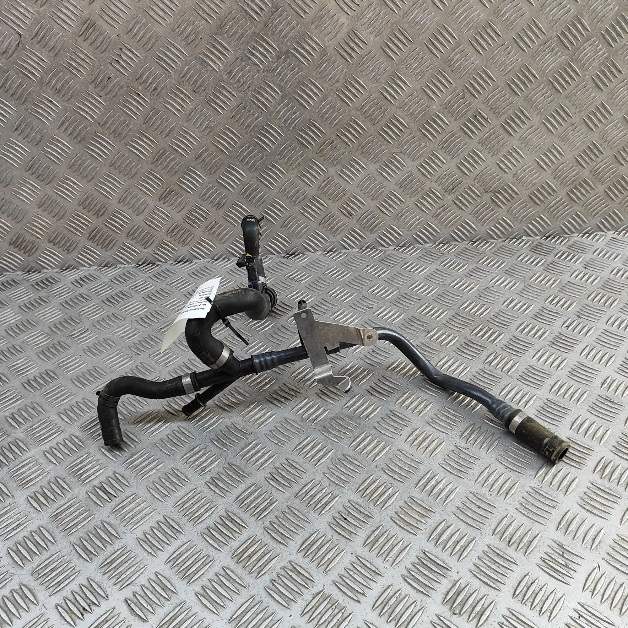 Porsche Taycan Coolant hose
