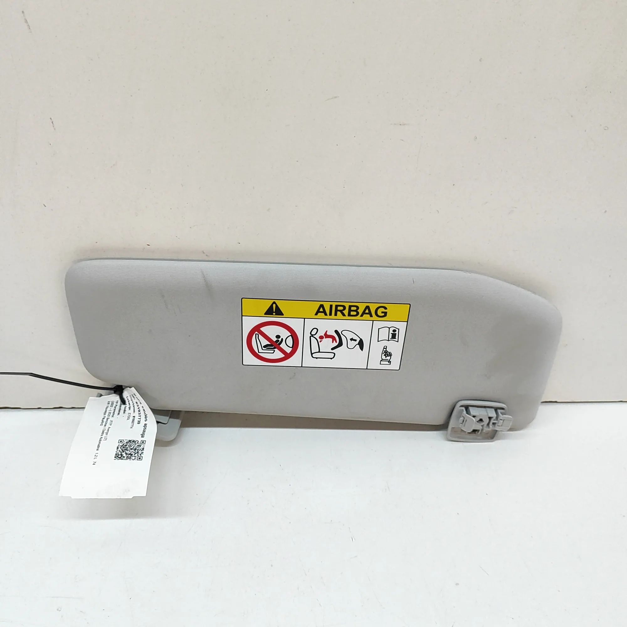 Jeep Avenger Left Side Sun Visor Left Side Sun Visor — JEEP AVENGER (J2) (2022-....