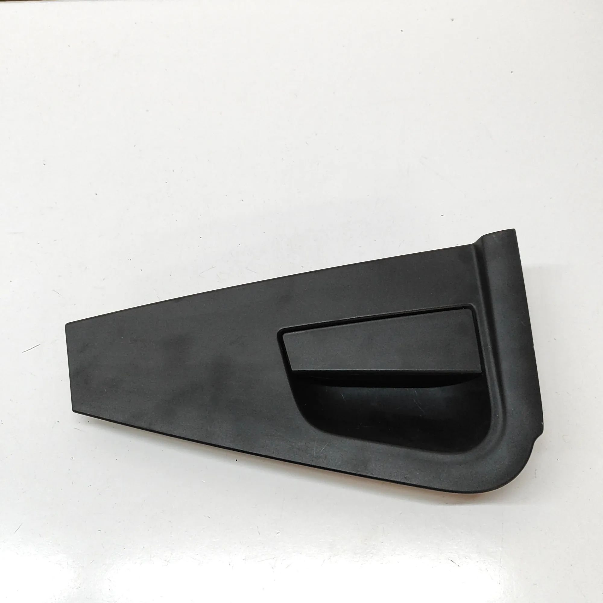 Jeep Avenger Exterior door handle — rear right Exterior door handle — rear right — JEEP AVENGE...