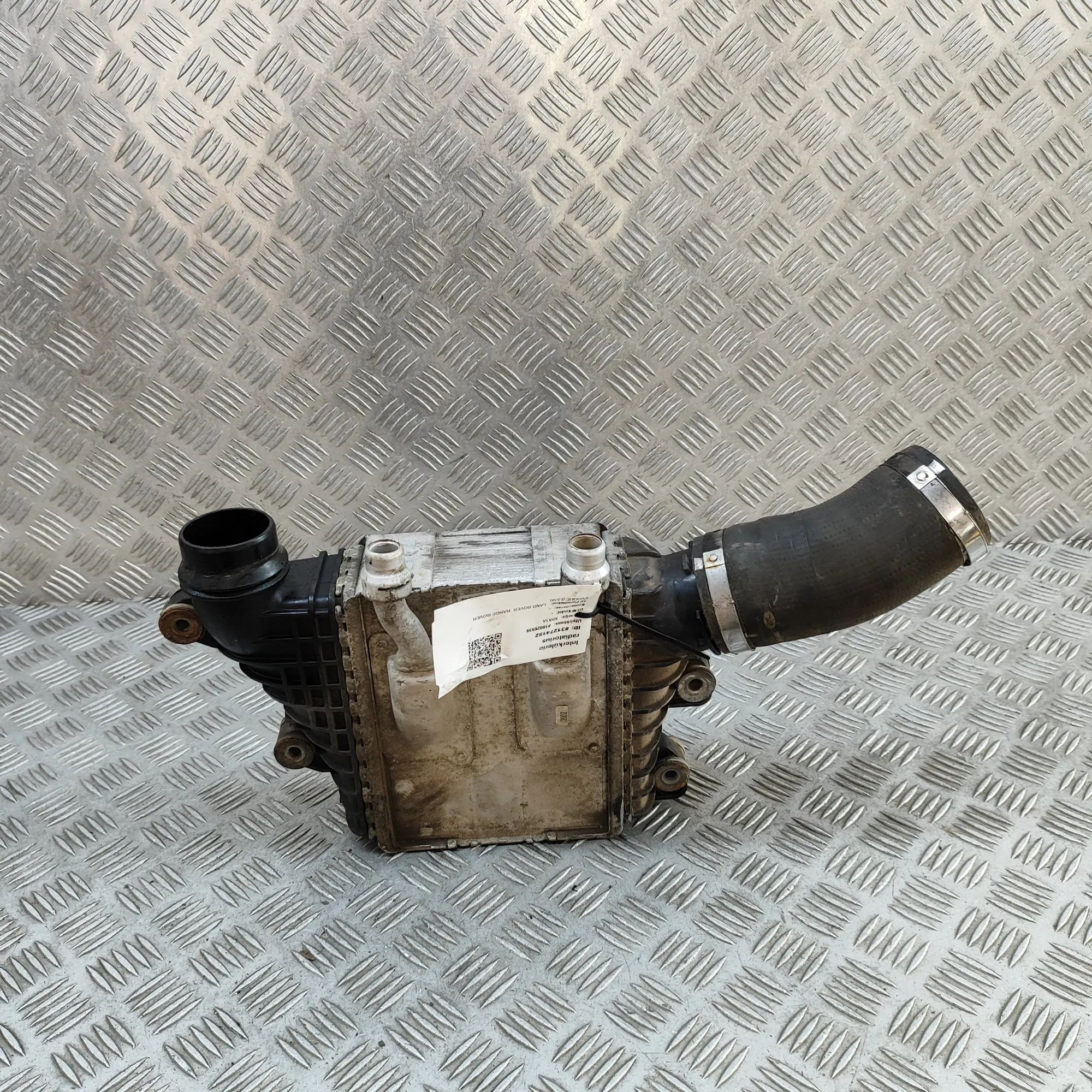 Land Rover Range Rover Evoque Intercooler radiator Intercooler radiator — LAND ROVER RANGE ROVER E...