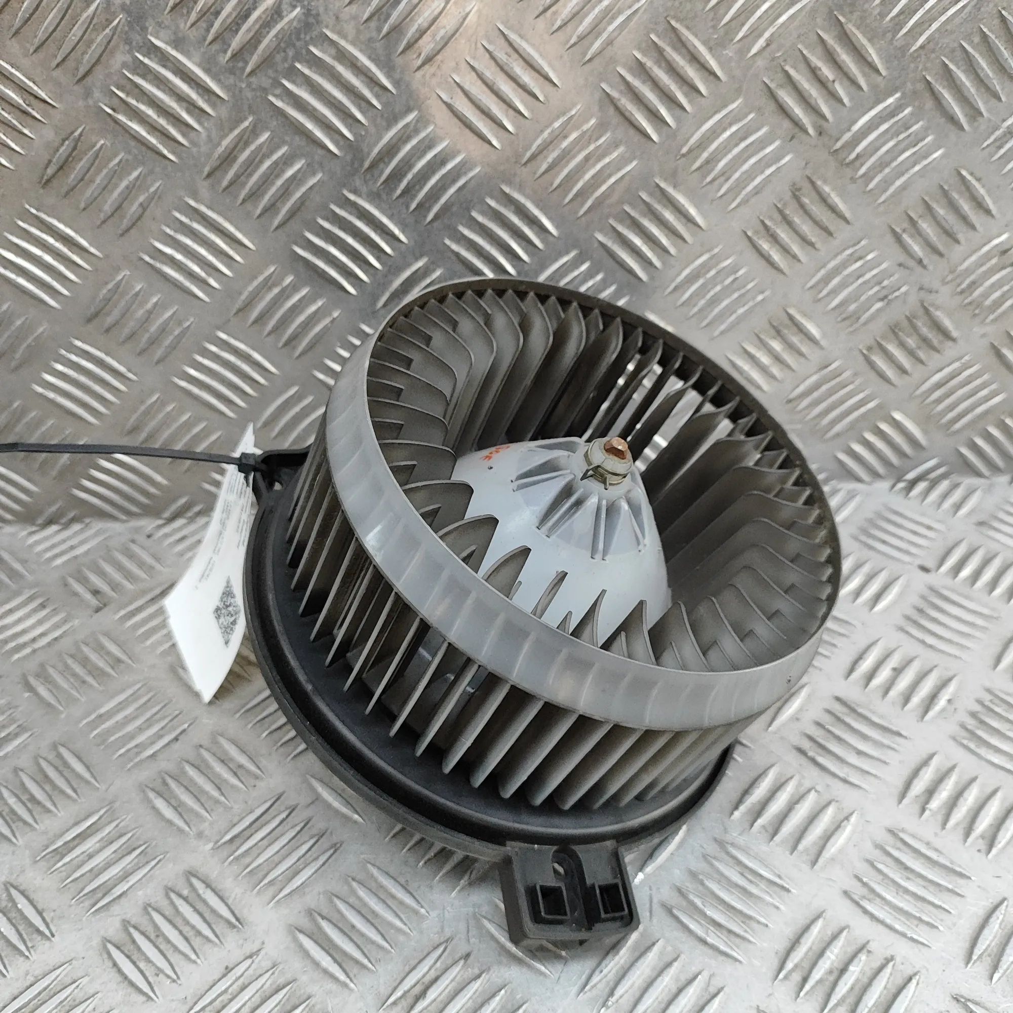 Lexus GS Heater Blower Fan Heater Blower Fan — LEXUS GS (JZS160_, UZS161_,...