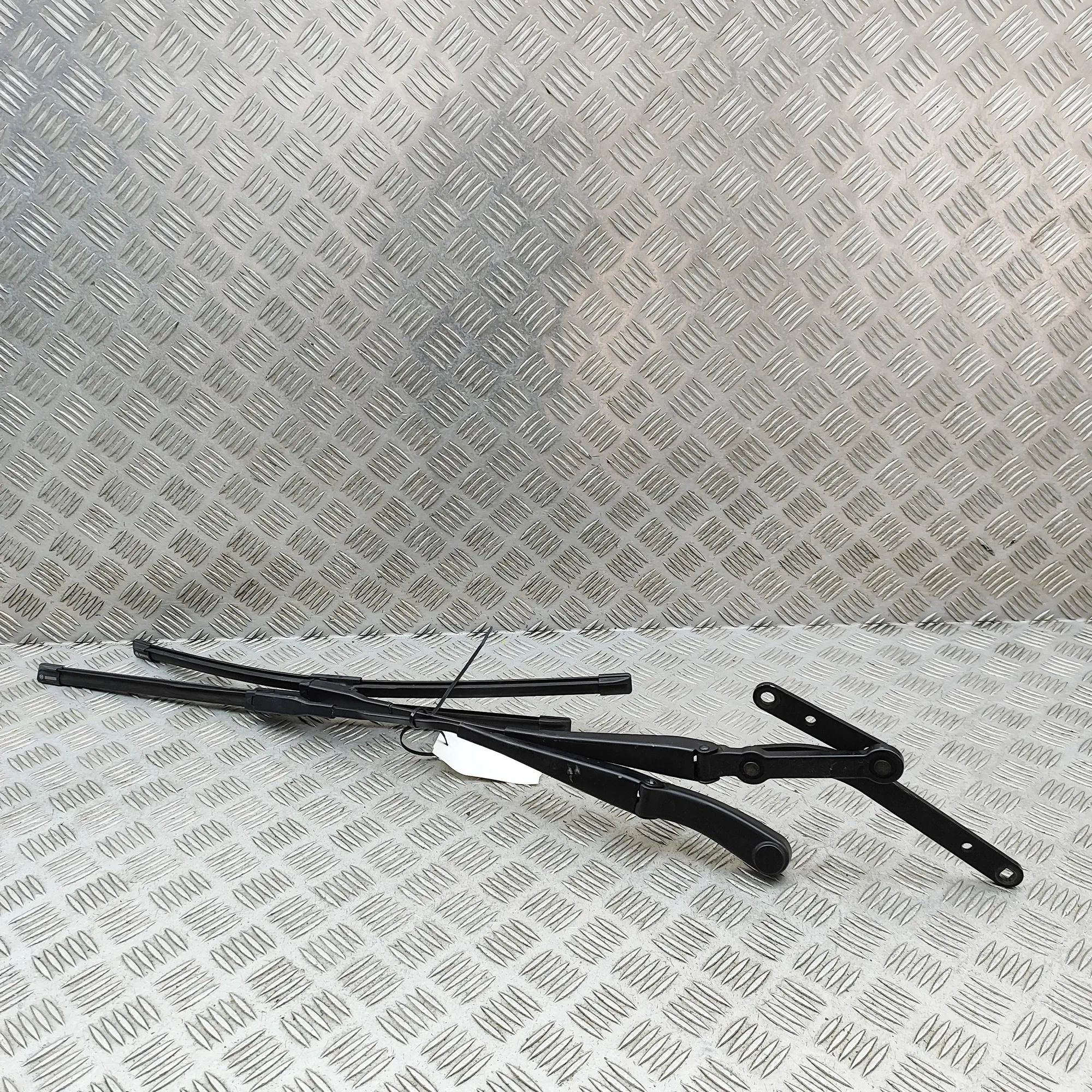 Mercedes-Benz SLK (R171) Front Wiper Arms Front Wiper Arms — MERCEDES BENZ SLK (R171) (20...