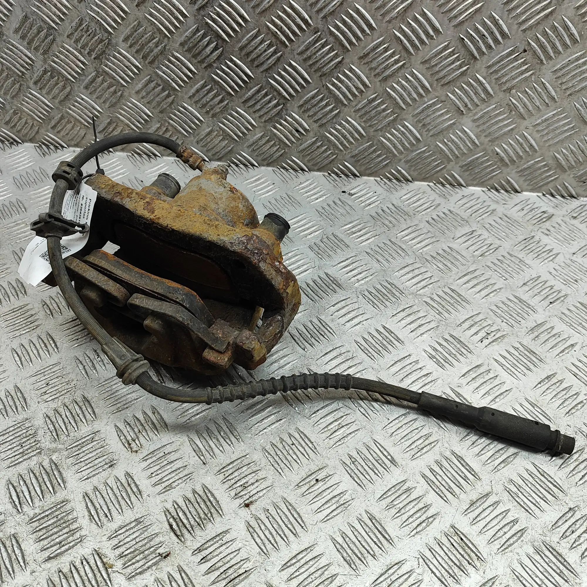 Toyota Proace Brake caliper — front left Brake caliper — front left — TOYOTA PROACE (Van...