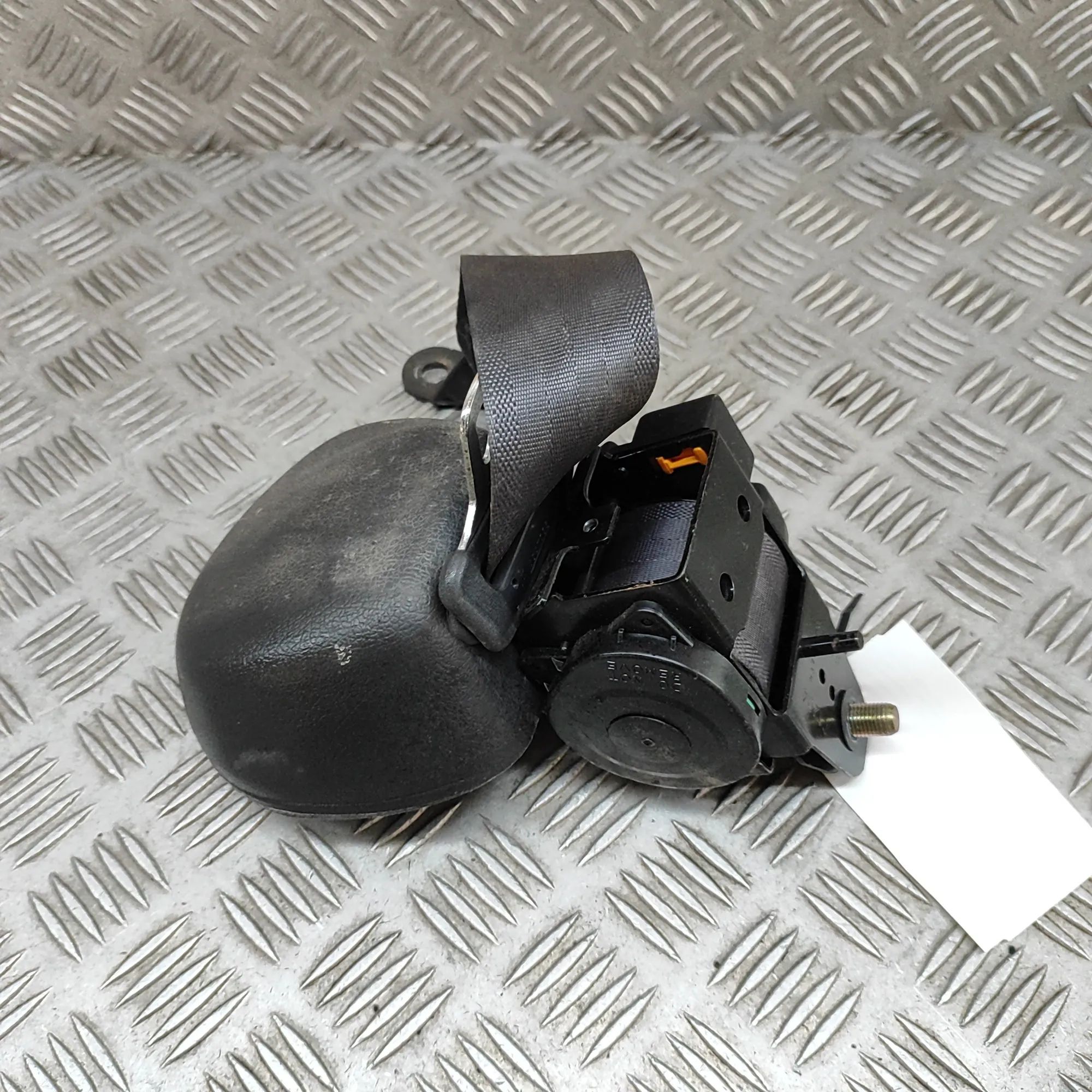 Mitsubishi 3000 GT Rear Left Seatbelt Rear Left Seatbelt — MITSUBISHI 3000 (GT Coupe ...