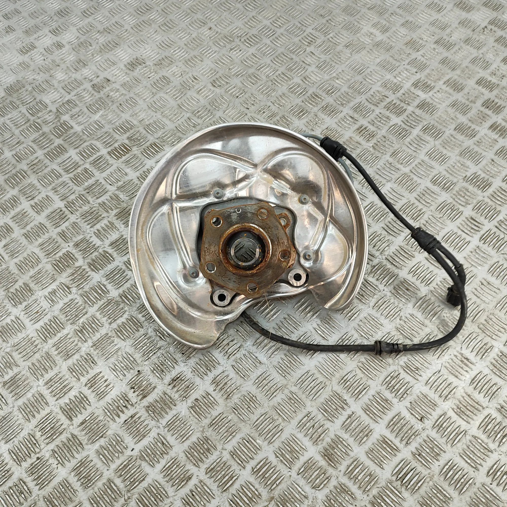 Audi Q5 (FY) Rear Right Wheel Hub Rear Right Wheel Hub — AUDI Q5 (FY) (2016-...) ...