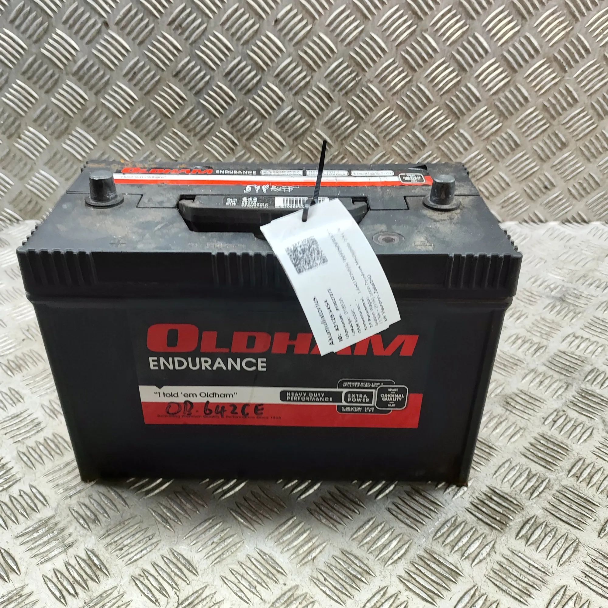 Land Rover Defender аккумулятор Battery — LAND ROVER DEFENDER (L315 Station Wag...