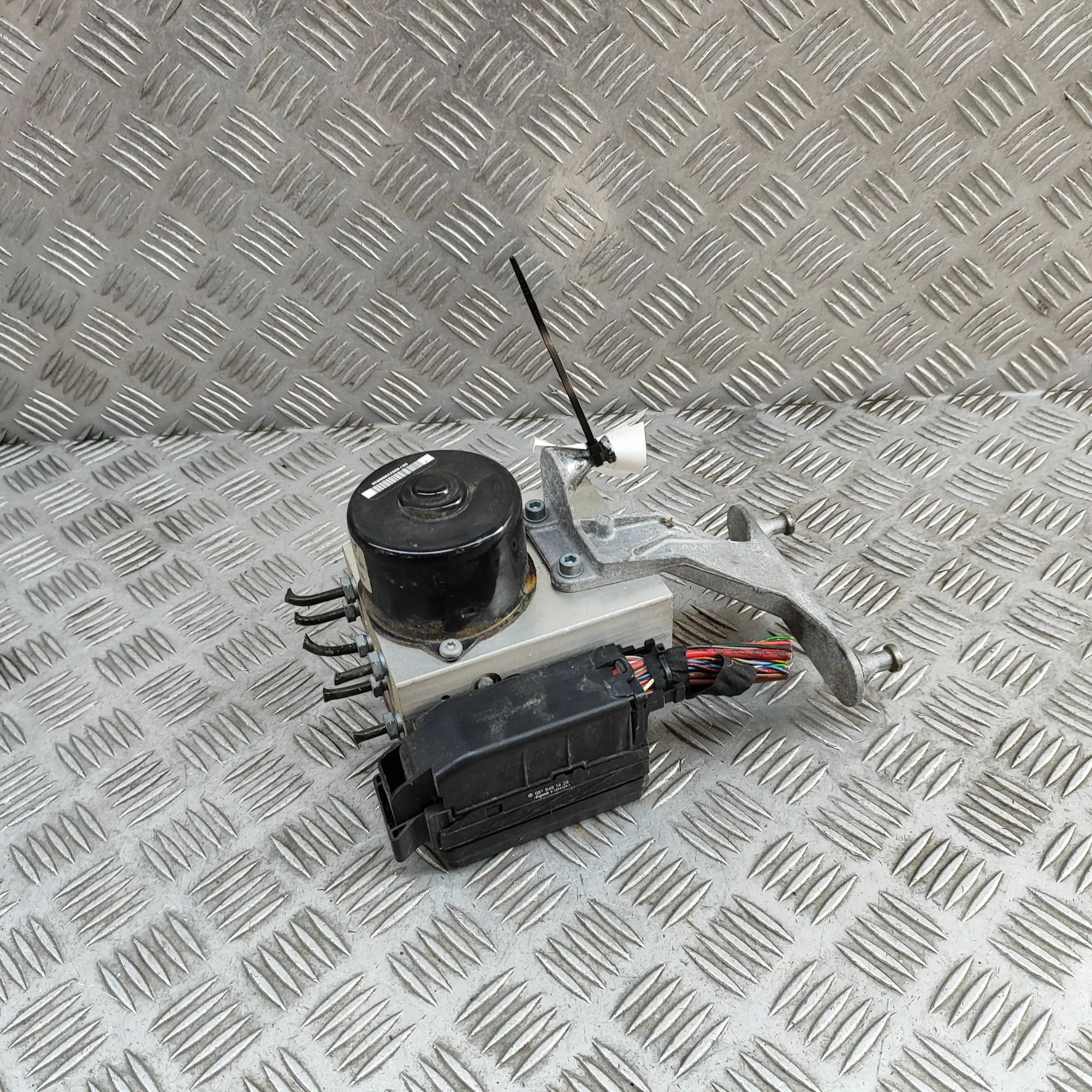 Mercedes-Benz SLK (R171) АБС Гидронасос  ABS Pump — MERCEDES BENZ SLK (R171) (2004-2011)...