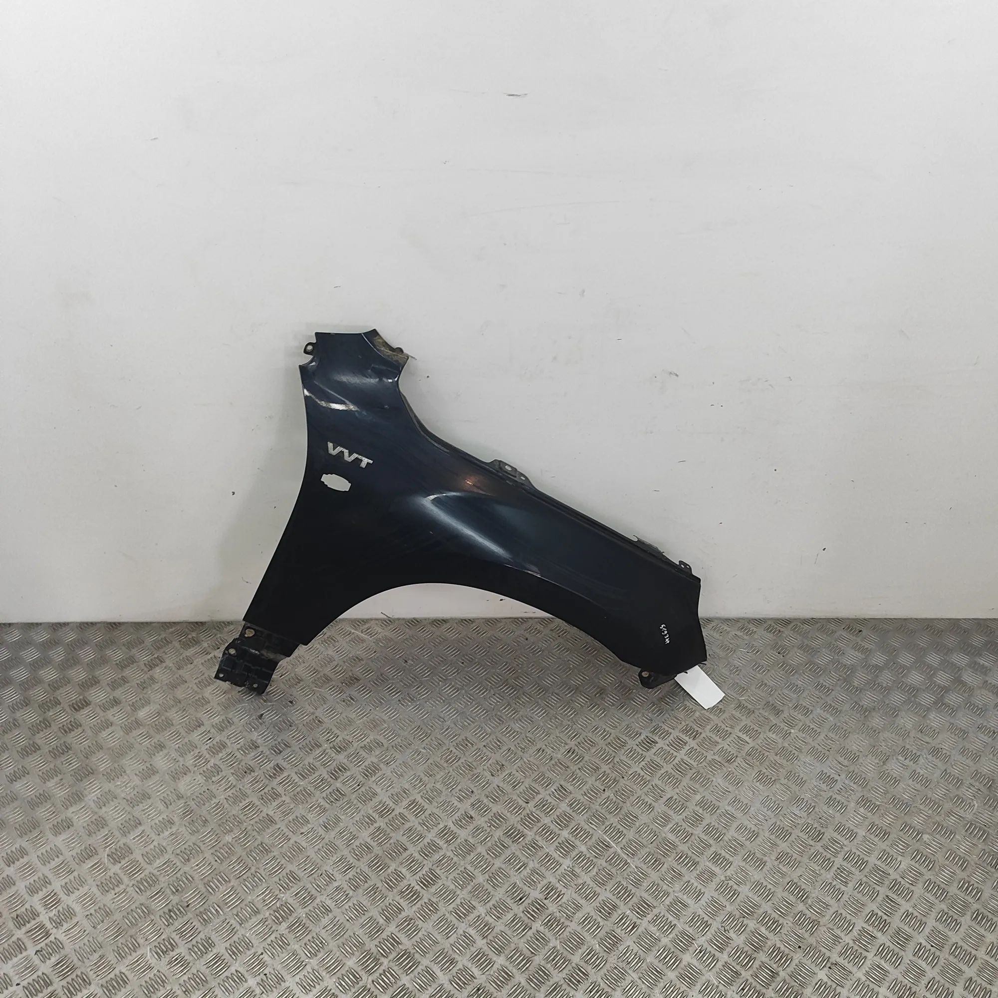 Suzuki Grand Vitara Front Right Fender Front Right Fender — SUZUKI GRAND (VITARA II JT...