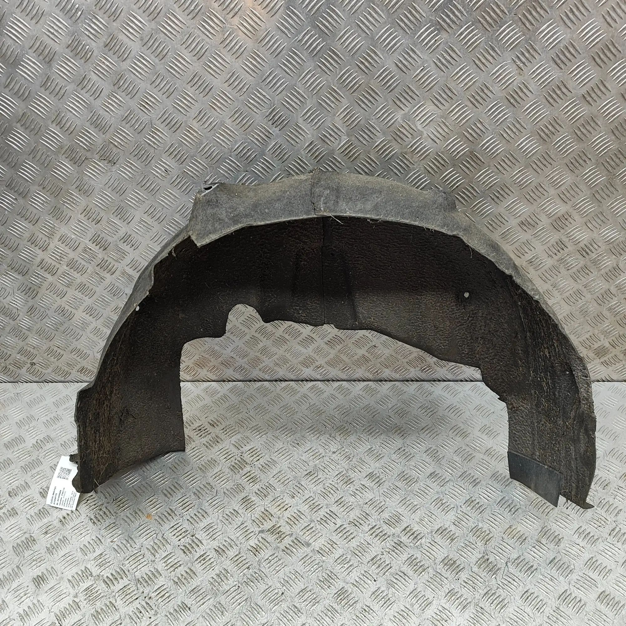 Infiniti Q30 Rear Right Arch Liner Rear Right Arch Liner — INFINITI Q30 (2015-...)...