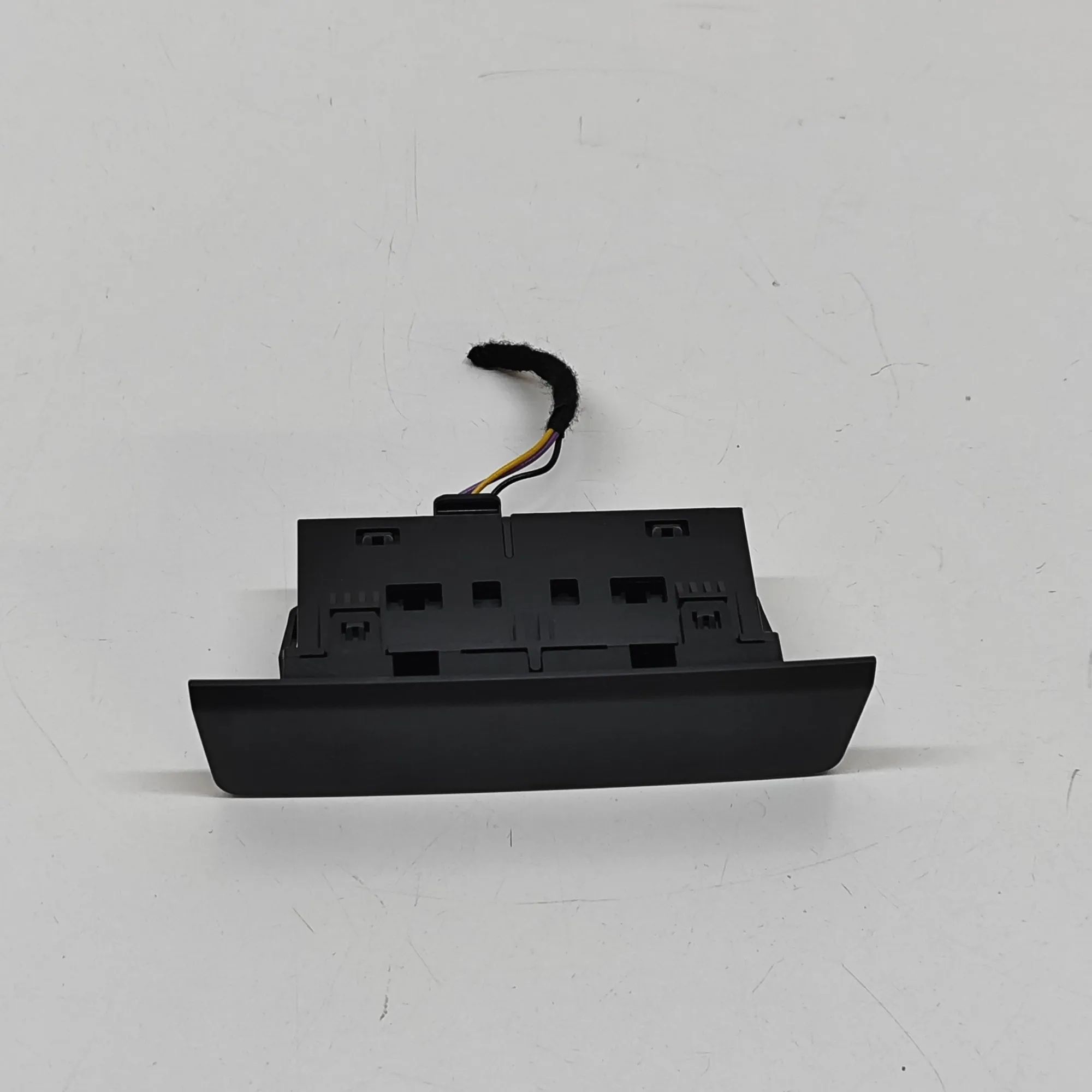 Mazda 3 (BP) Button Switch Panel Button Switch Panel — MAZDA CX-3 (0 DM) (2019-P...