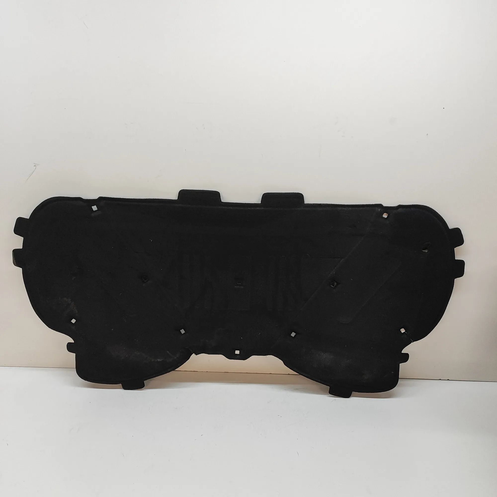 Audi Q5 (8R) Bonnet Insulation Panel Bonnet Insulation Panel — AUDI Q5 (8R) (2008-20...
