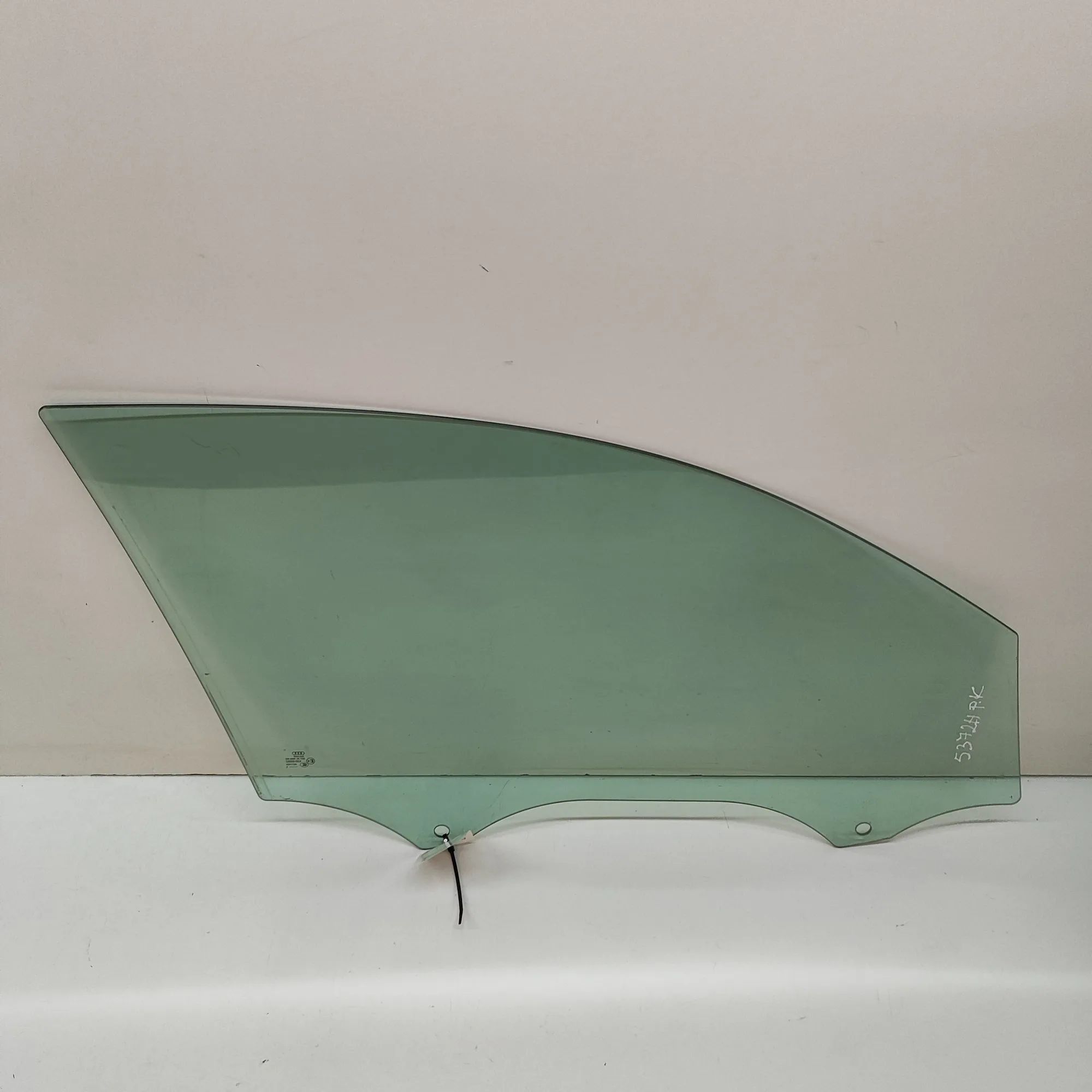 Audi Q3 (8U) Front Left Door Window Front Left Door Window — AUDI Q3 (8U) (2011-201...
