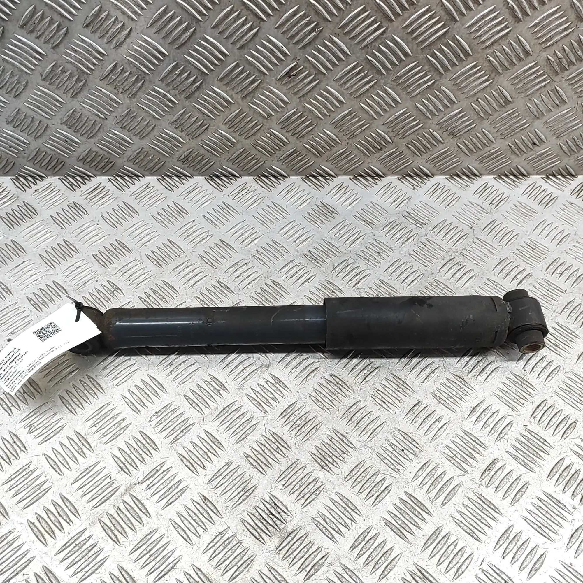 Iveco Daily Shock absorber — rear left Shock absorber — rear left — IVECO DAILY (VI Bo...