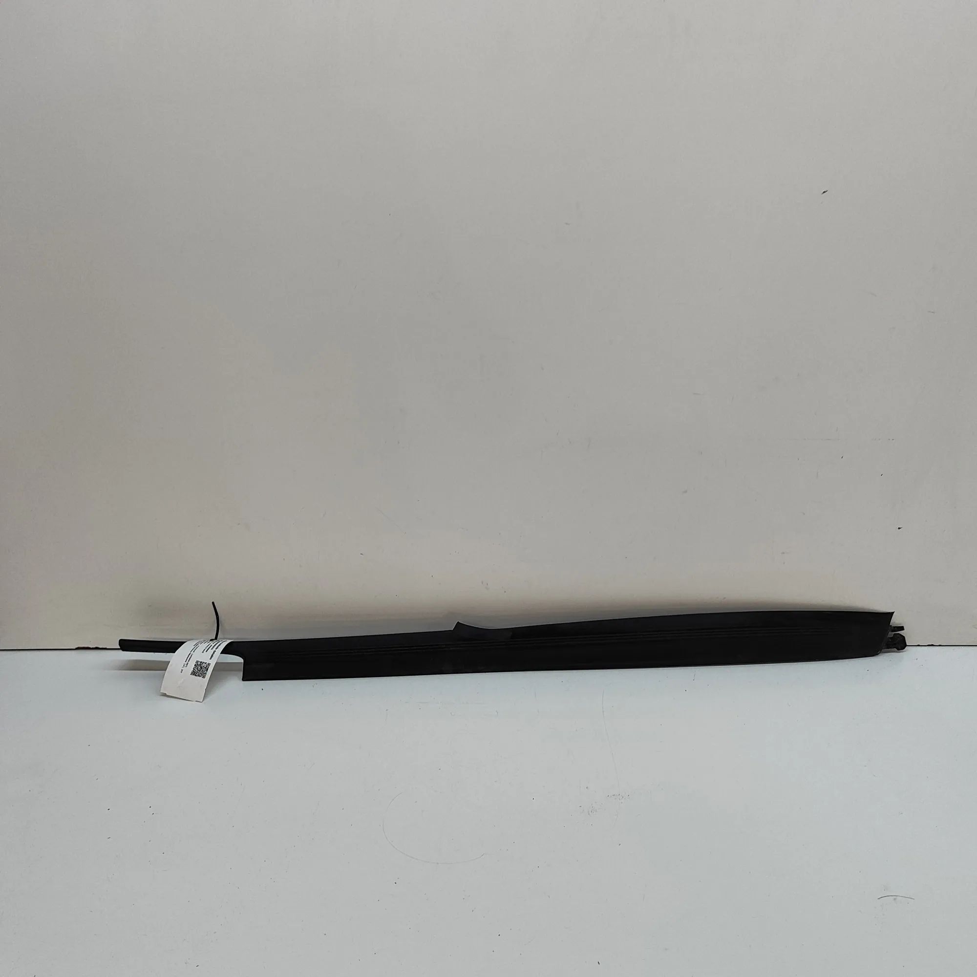 Porsche Cayman (987) Plastic fender panel — front right Plastic fender panel — front right — PORSCHE CA...