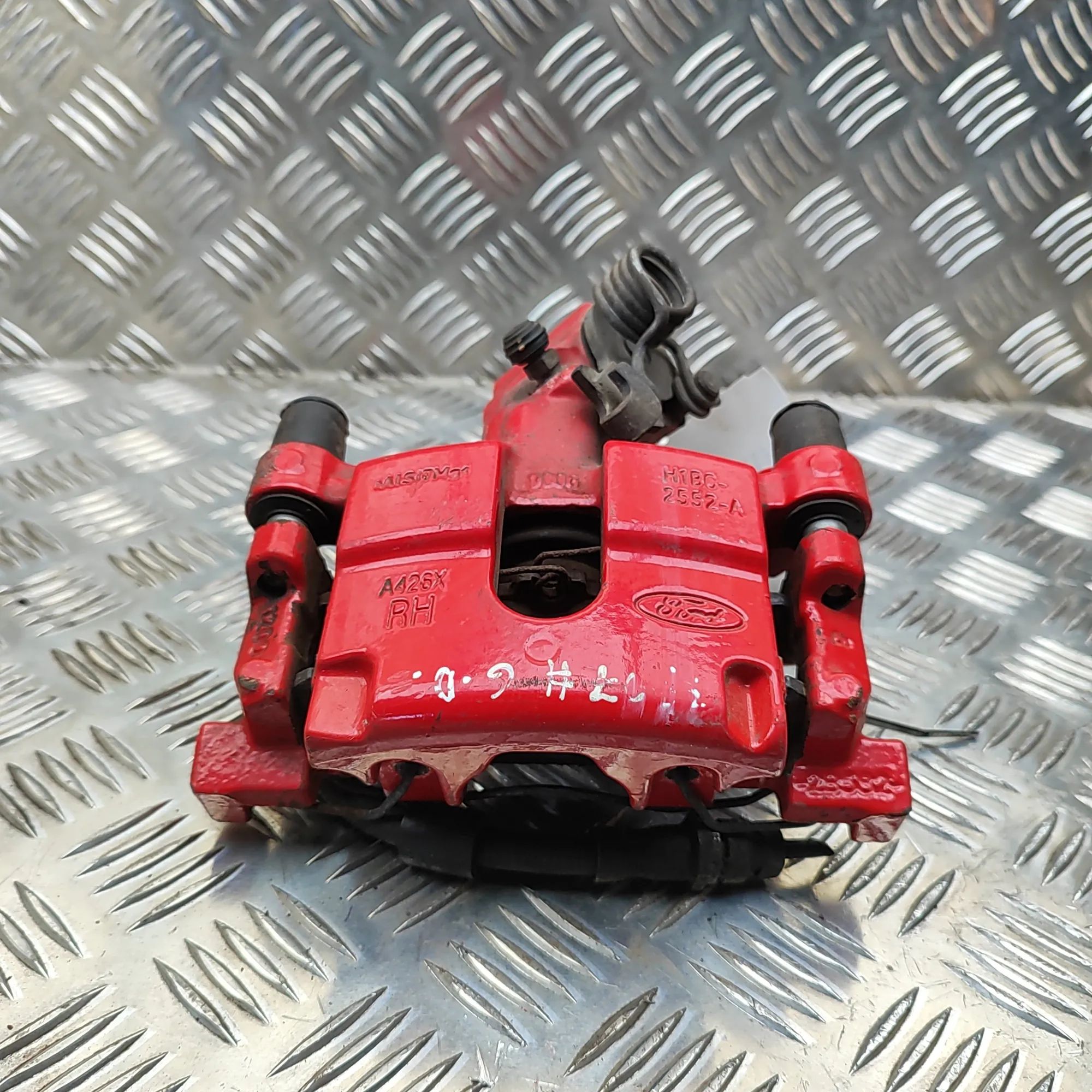 Ford Fiesta Brake caliper — rear right Brake caliper — rear right — FORD FIESTA (VII) ...