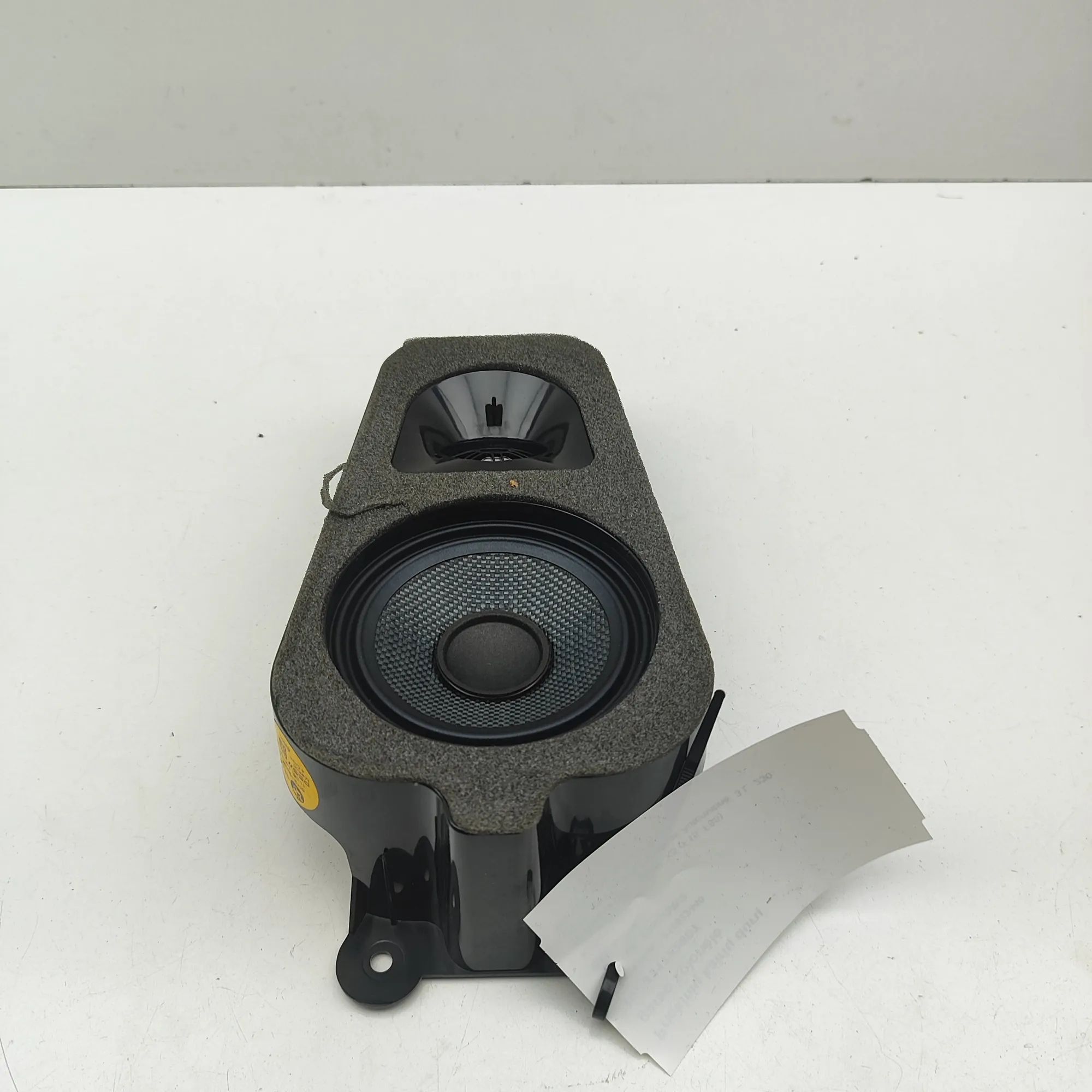 BMW X5 (F15) Front Left Door Speaker Front Left Door Speaker — BMW X5 (F15, F85) (20...