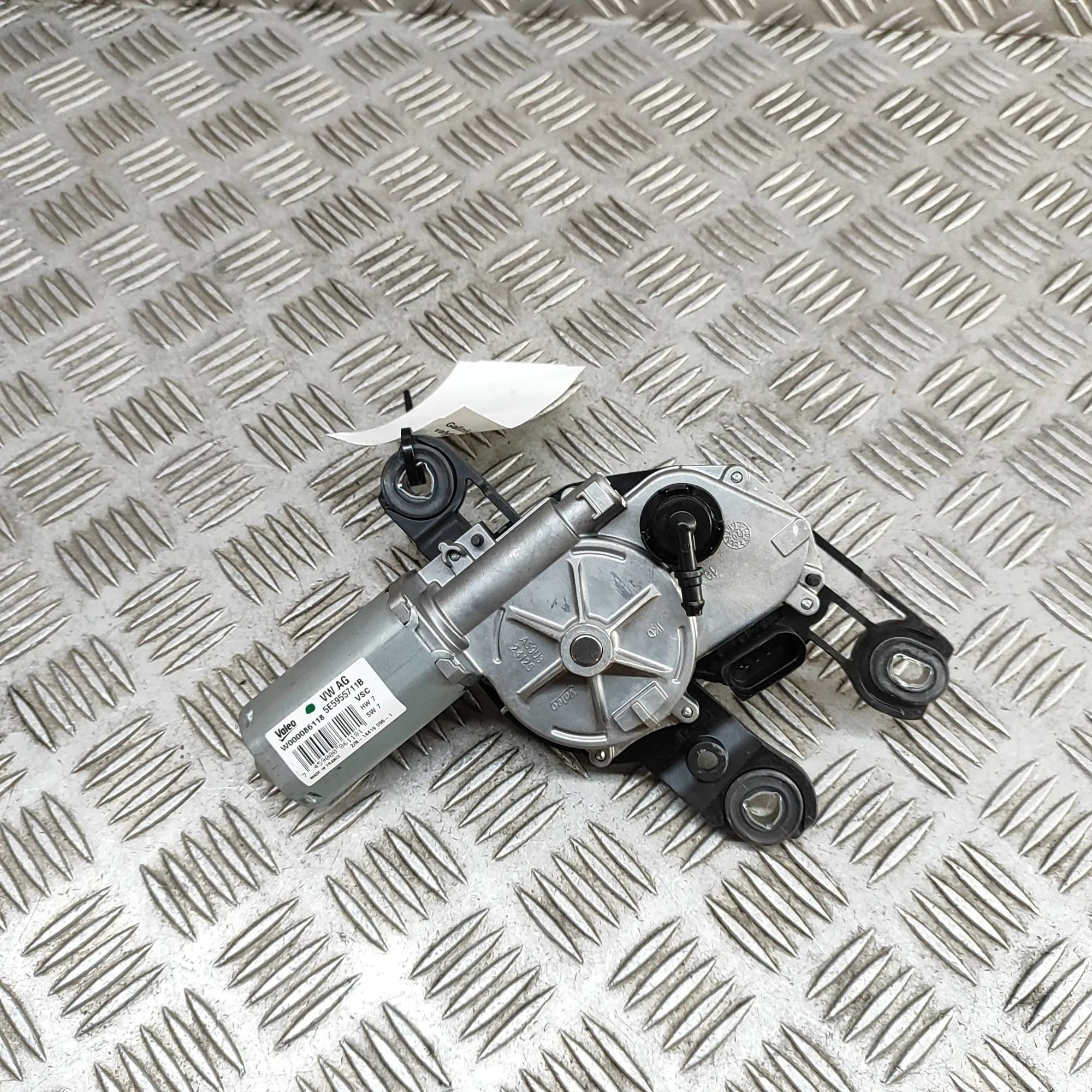Audi Q3 (F3) Tagaluugi kojamehe mootor  Tailgate wiper motor — AUDI Q3 (F3) (2018-...) ...