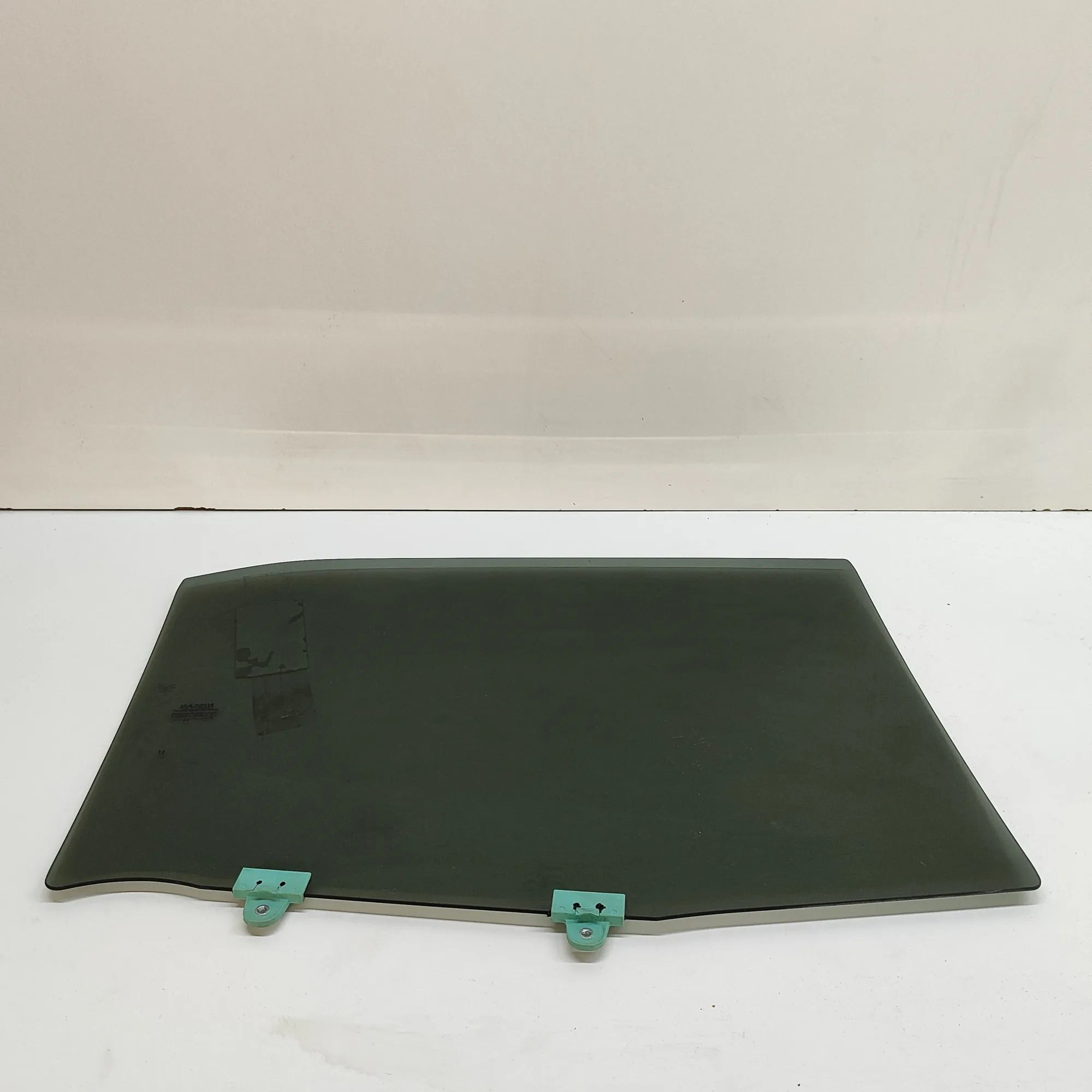 Nissan Juke Rear Left Door Window Rear Left Door Window — NISSAN JUKE (F16) (2019...