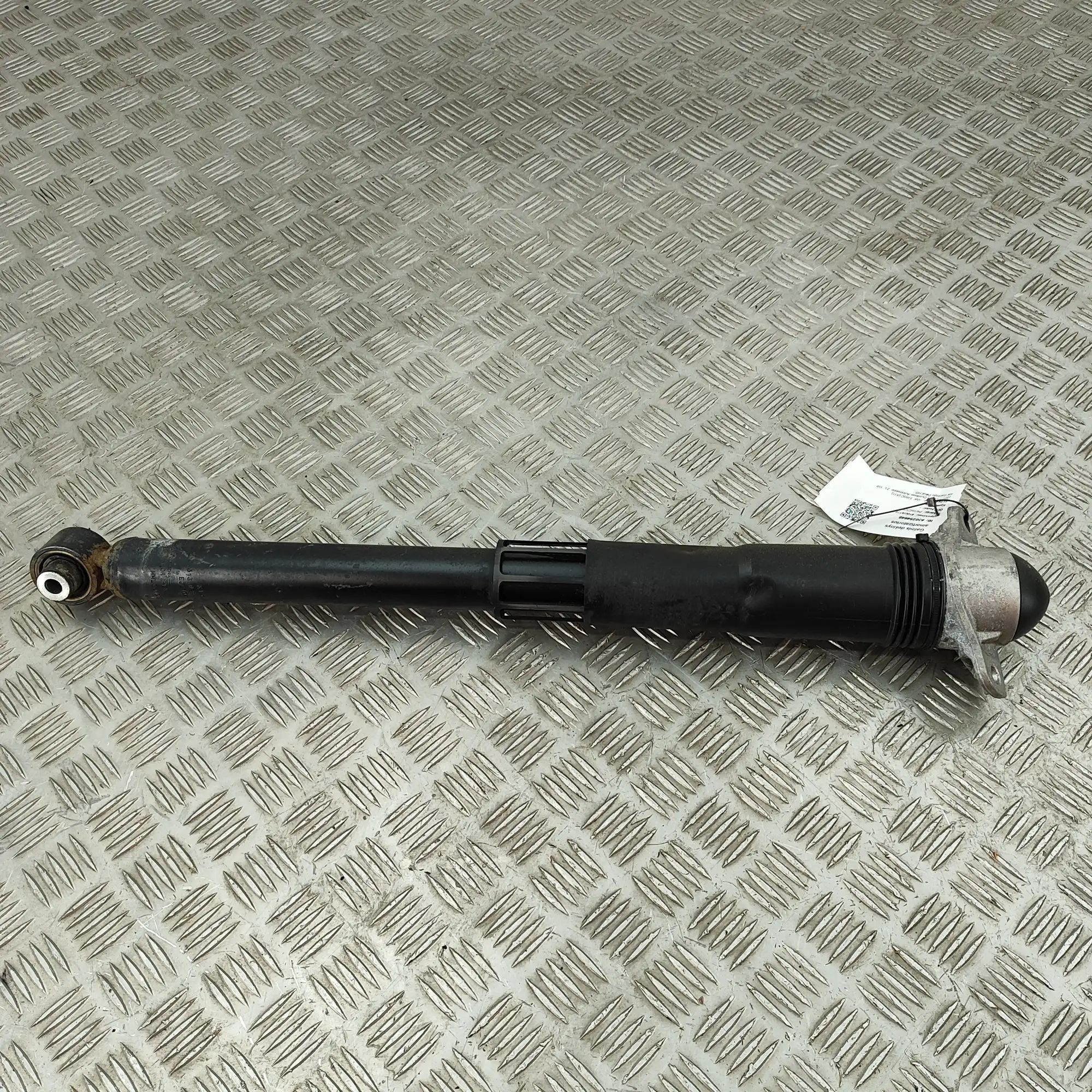 Volkswagen T-Roc Shock absorber — rear right Shock absorber — rear right — VW T-ROC (A11) (2...