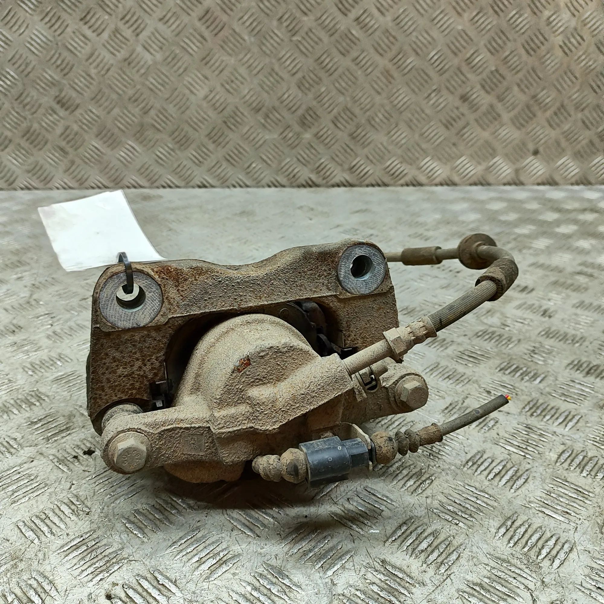 Volkswagen Transporter (T6, Caravelle, Multivan) Brake caliper — front left Brake caliper — front left — VW TRANSPORTER (VI...