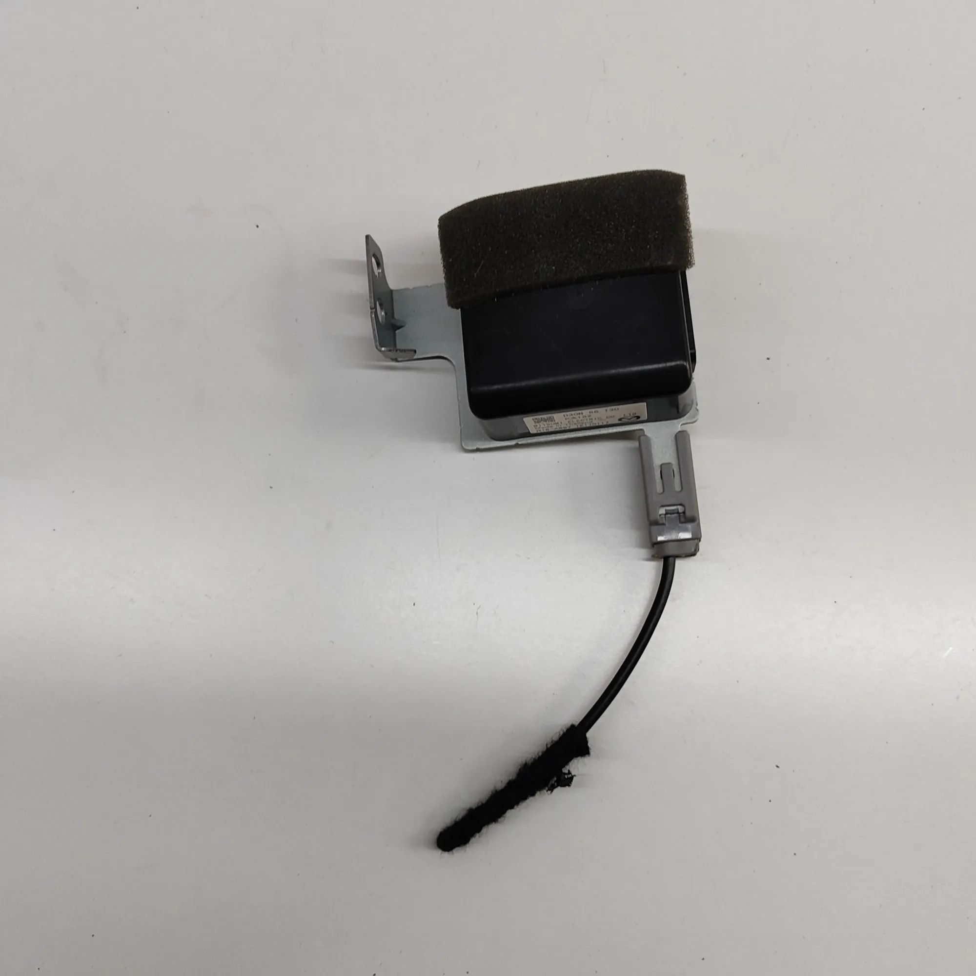 Mazda MX-30 antenni Antenna — MAZDA MX-30 (DR) (2020-...) — D30N-66...