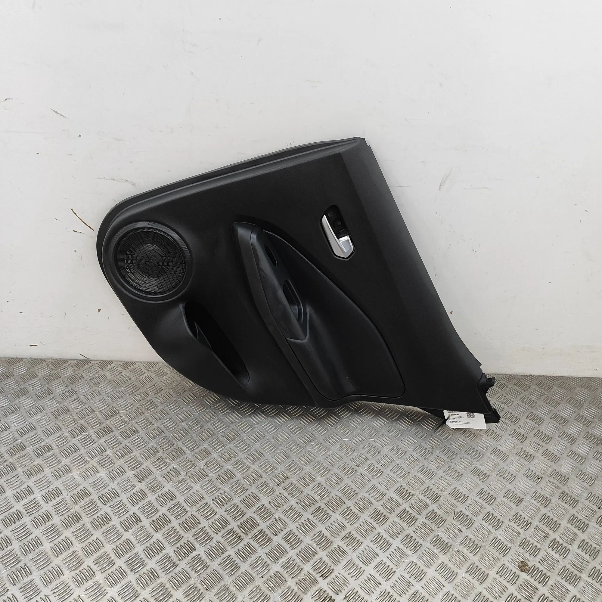Nissan Juke Rear Right Door Panel Rear Right Door Panel — NISSAN JUKE (F16) (2019...