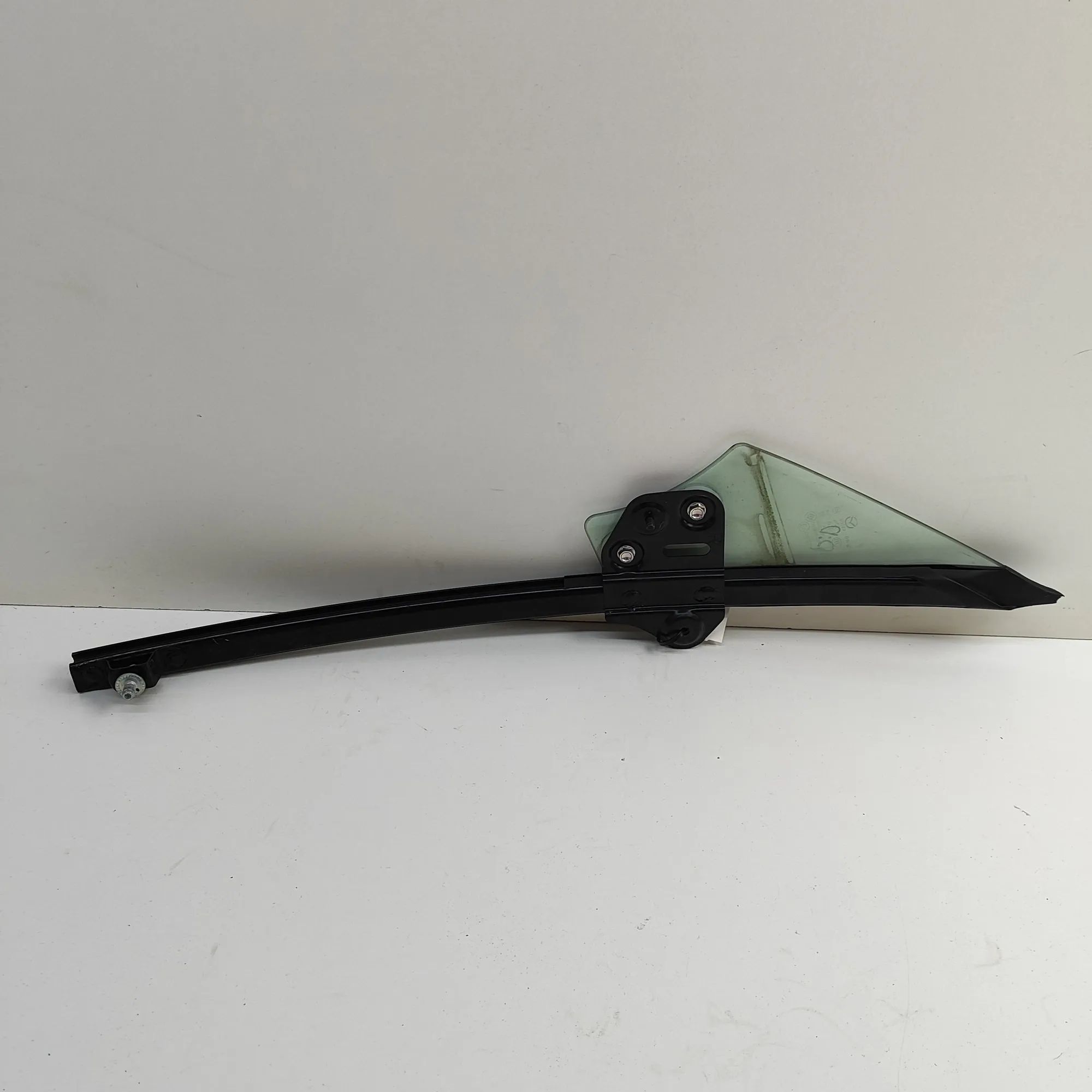 Mazda MX-5 Door quarter window — front right Door quarter window — front right — MAZDA MX-5 ...