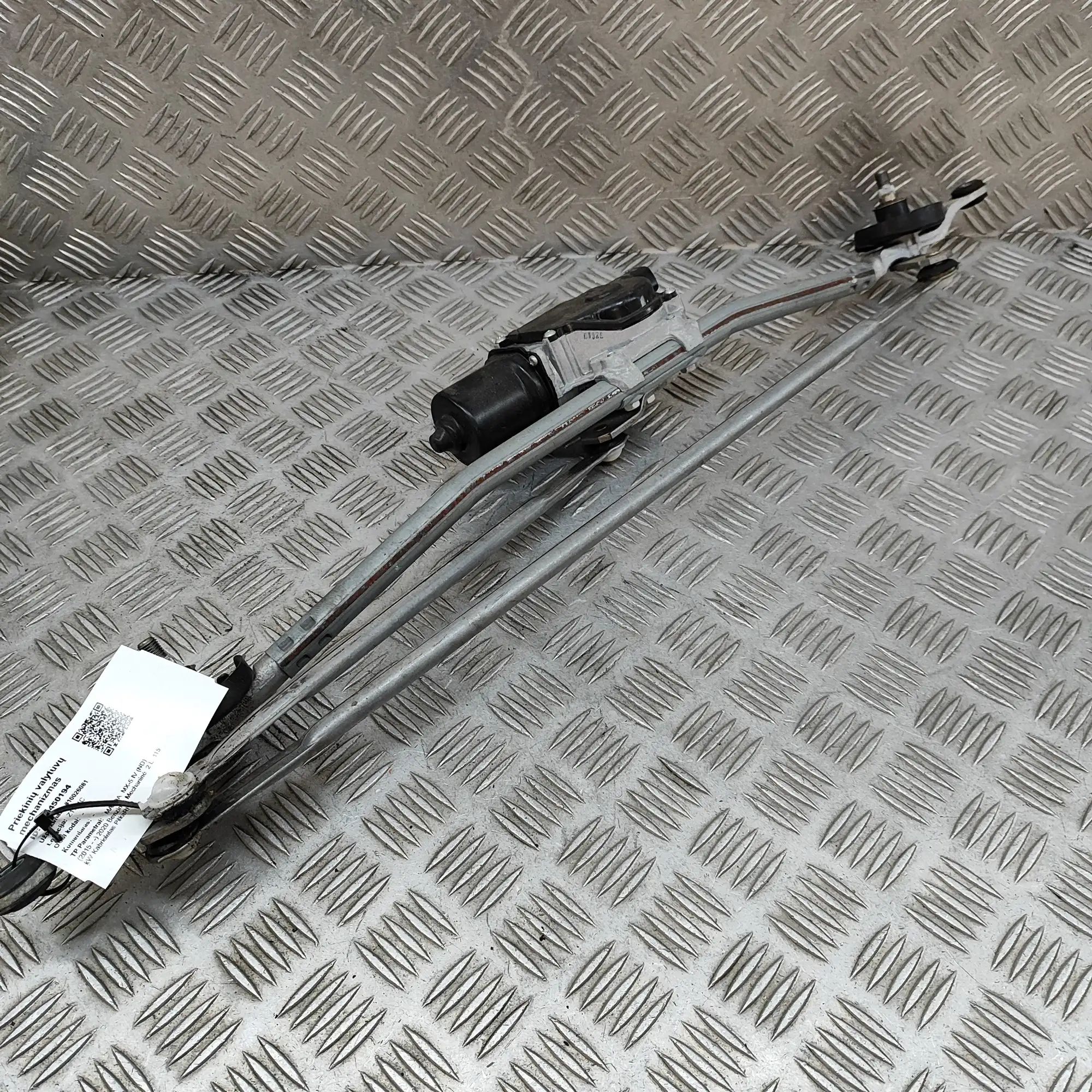 Mazda MX-5 Front Windshield Wiper Mechanism Front Windshield Wiper Mechanism — MAZDA MX-5 (...