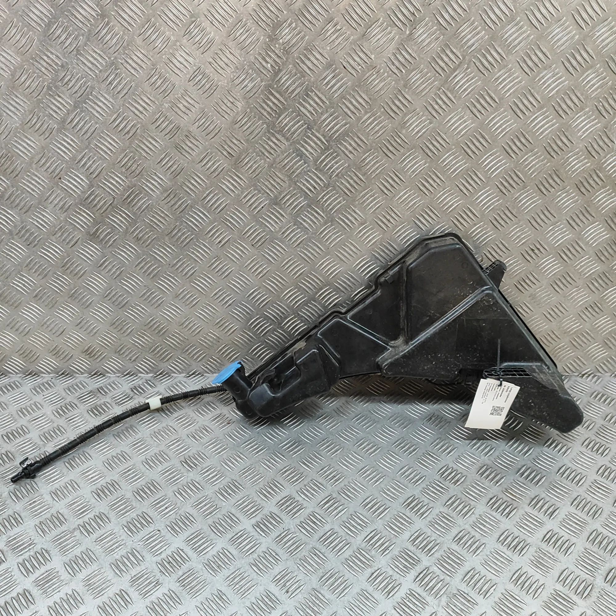 Audi Q5 (FY) Window Washer Tank Window Washer Tank — AUDI Q5 (FY) (2016-...) — ...
