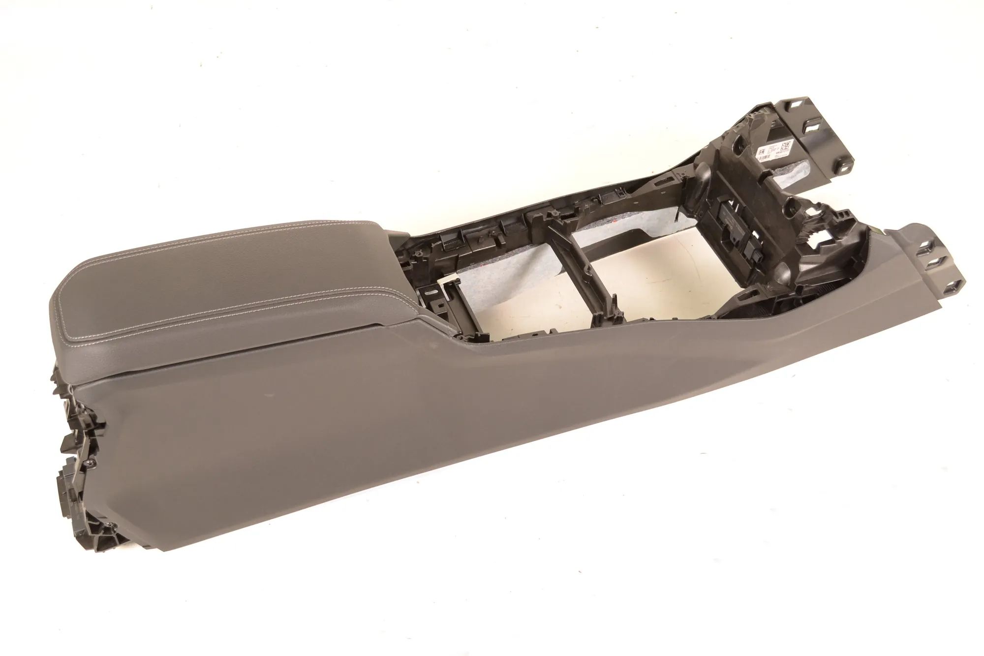 BMW 2 (F22 / F23) center console center Console — BMW 2 SERIES (Gran Coupe F44) ...